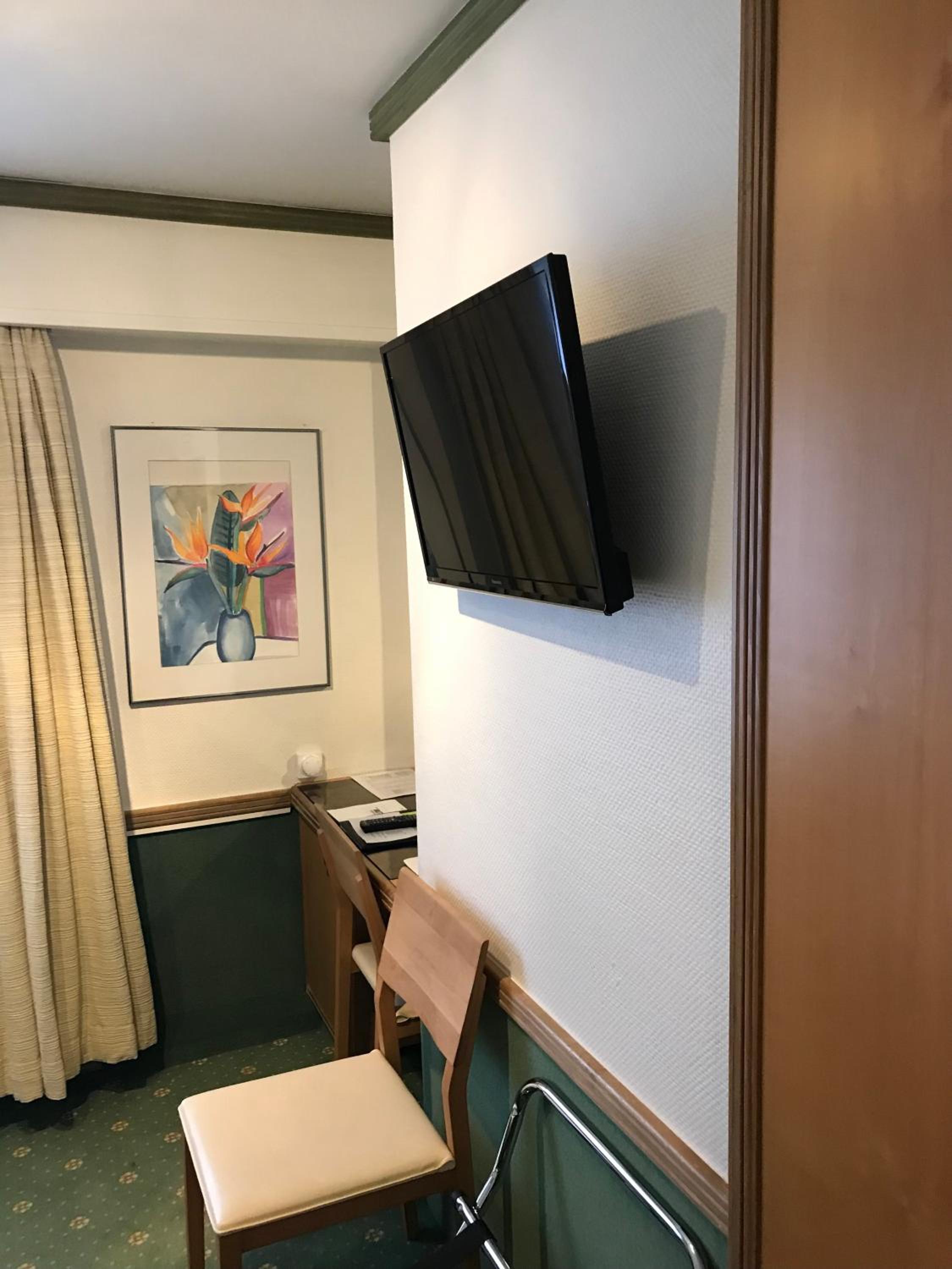 Double Room - Photo 2