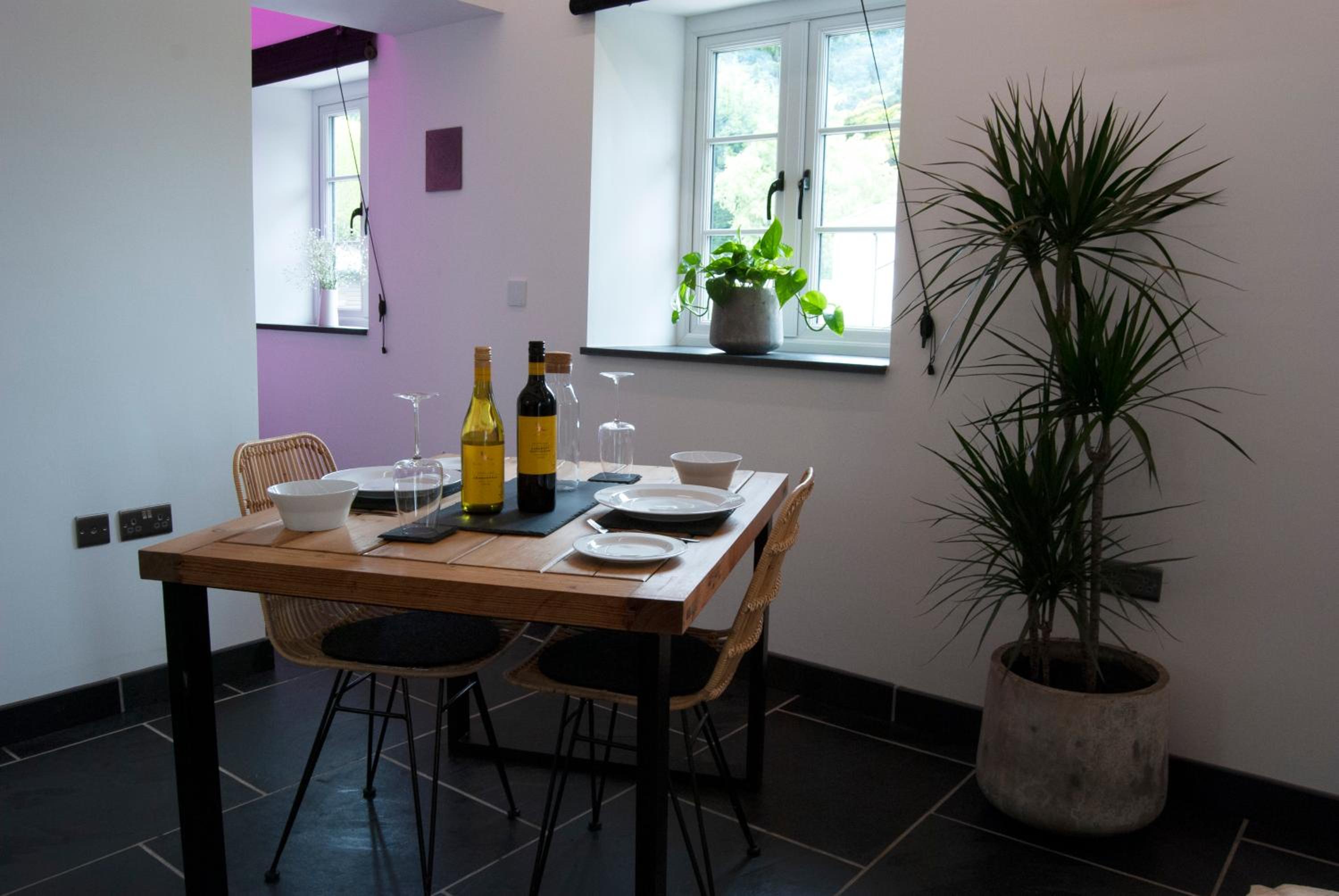 Apartment with Terrace photo 2