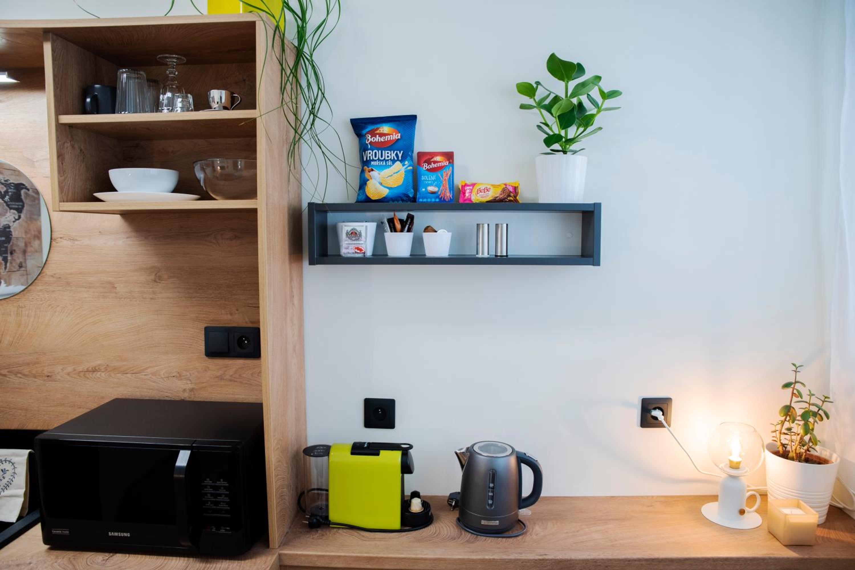 Studio Apartment photo 3