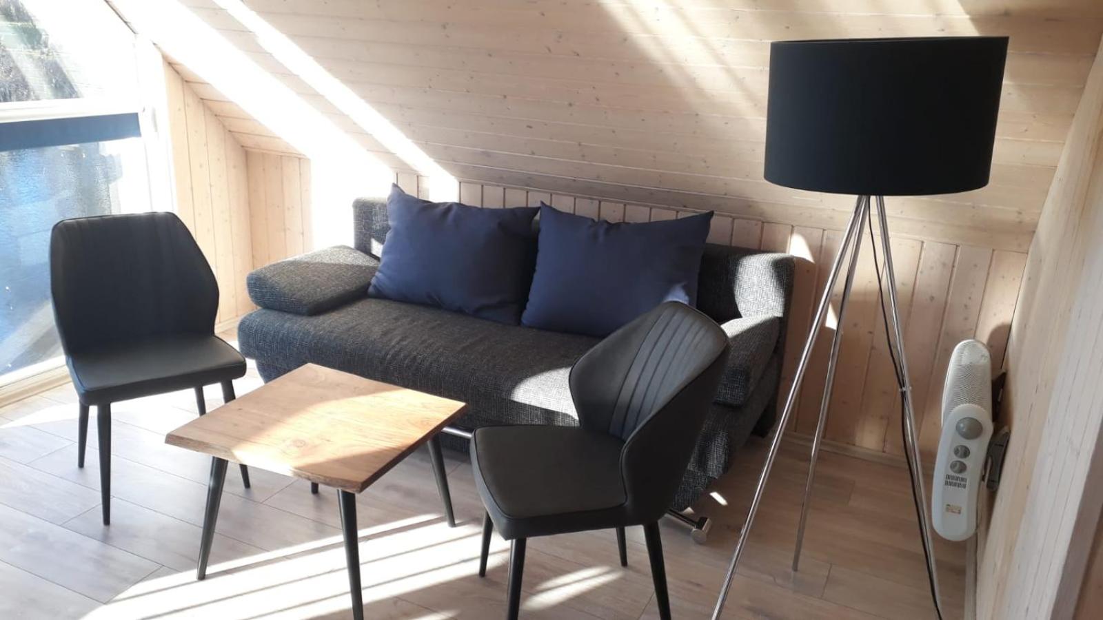 Three-Bedroom House photo 2