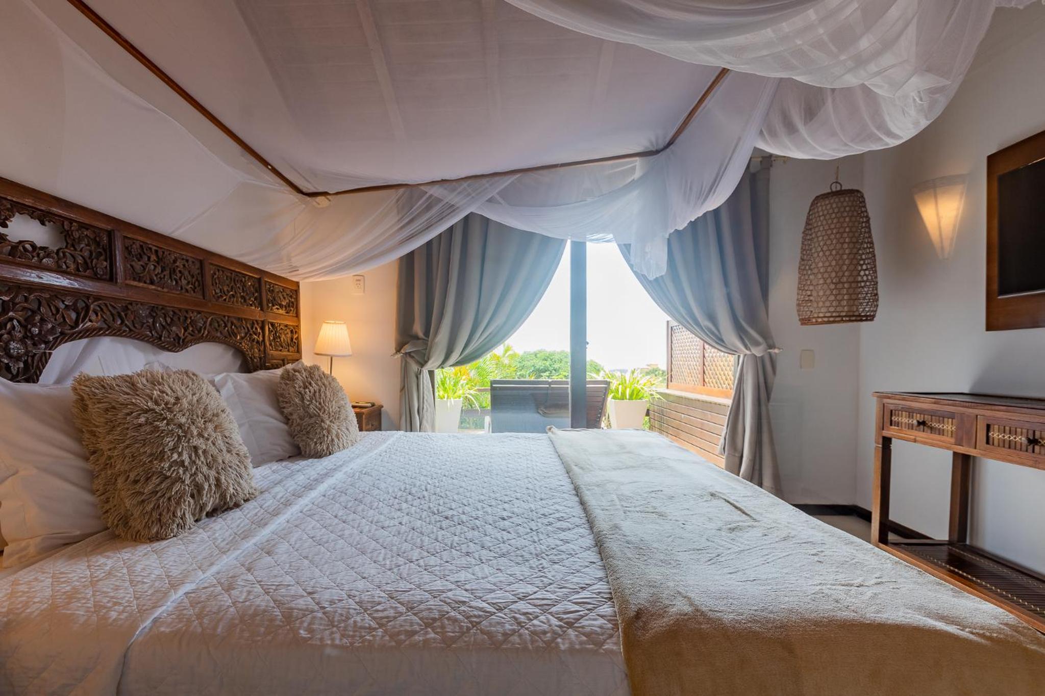 Premium Room with Sea View - Photo 14