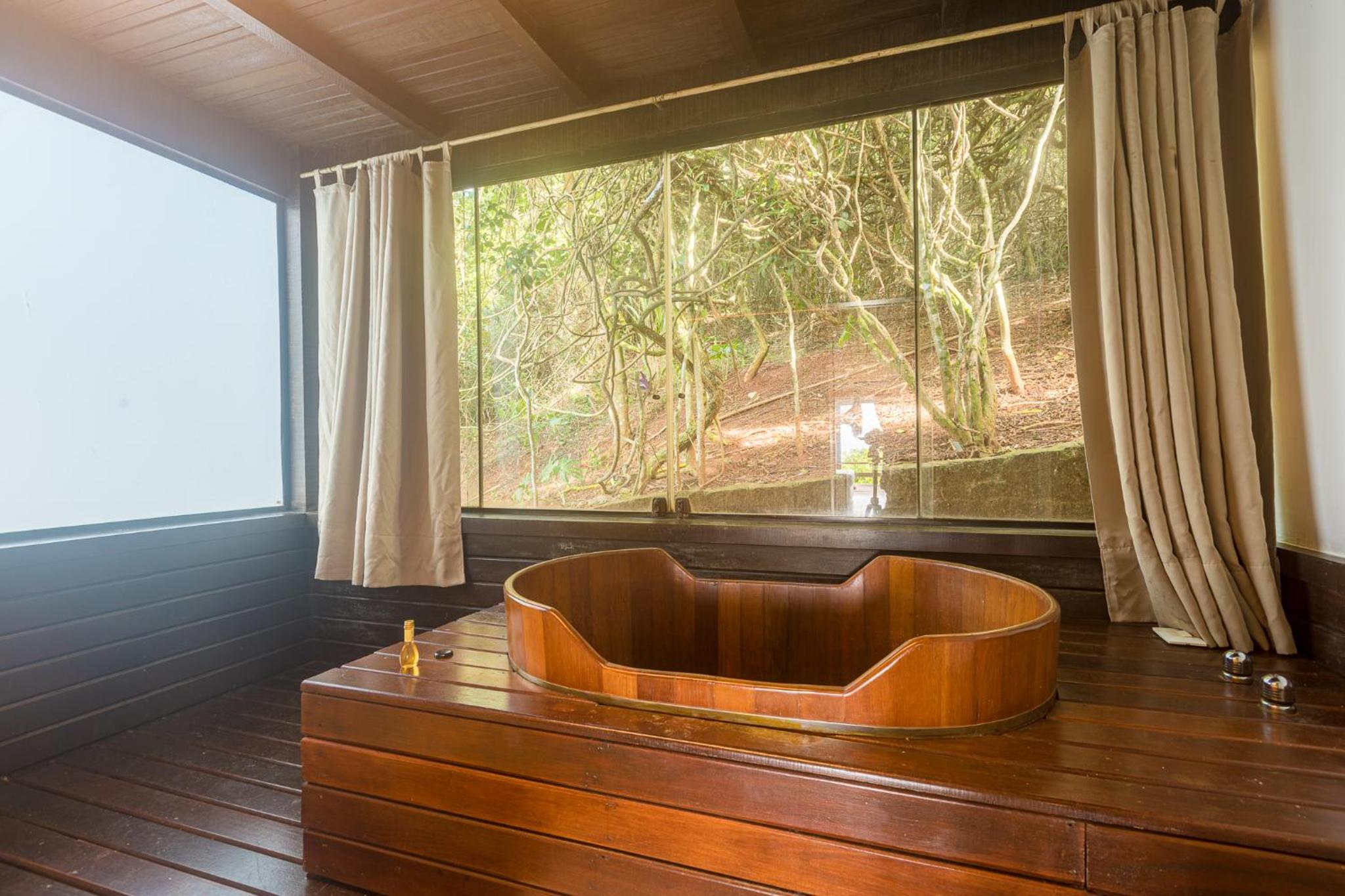 Premium Room with Sea View - Photo 7