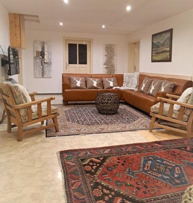 Five-Bedroom Apartment with Mountain View photo 1