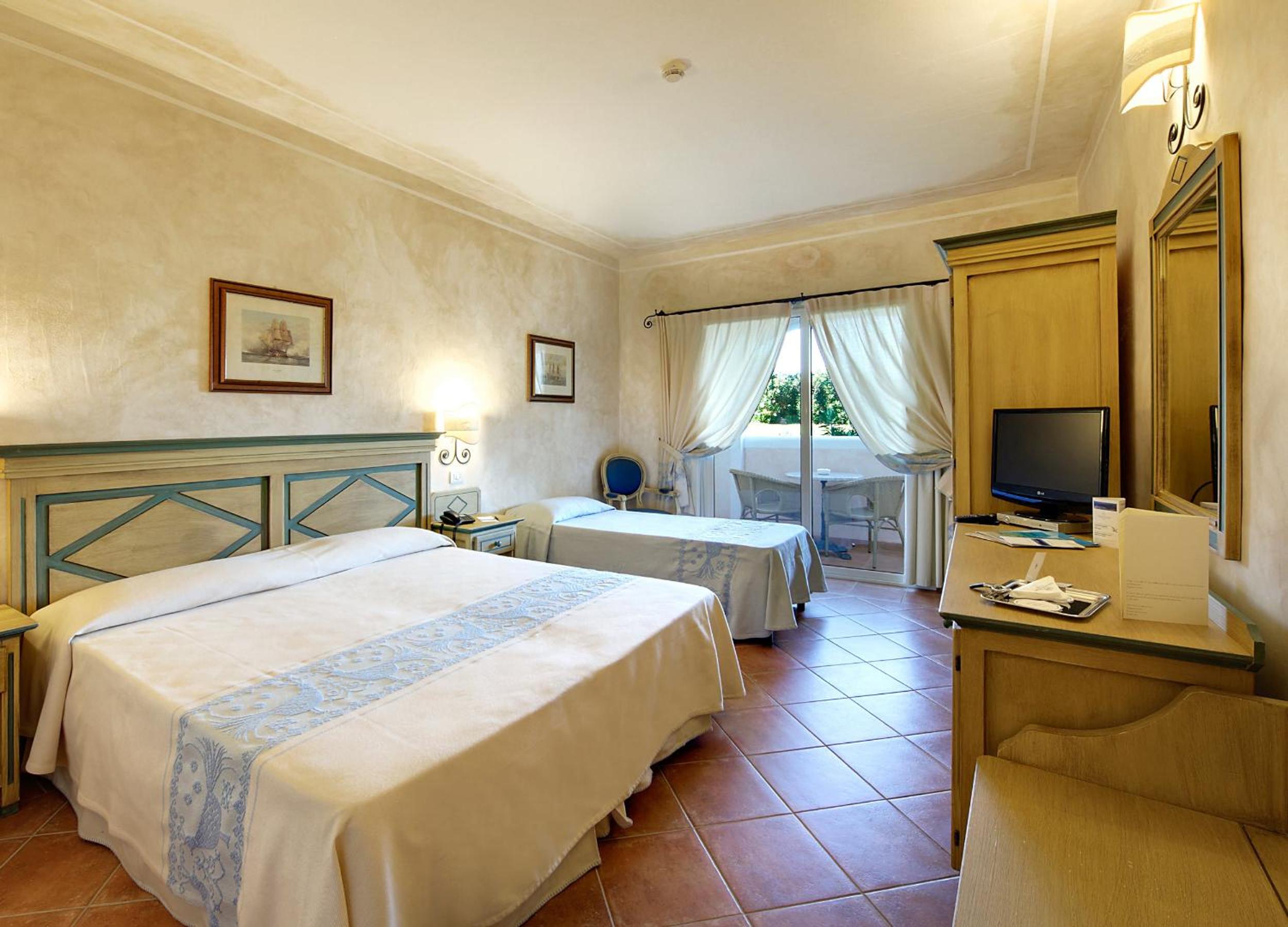 Triple Room with Garden View - Photo 1