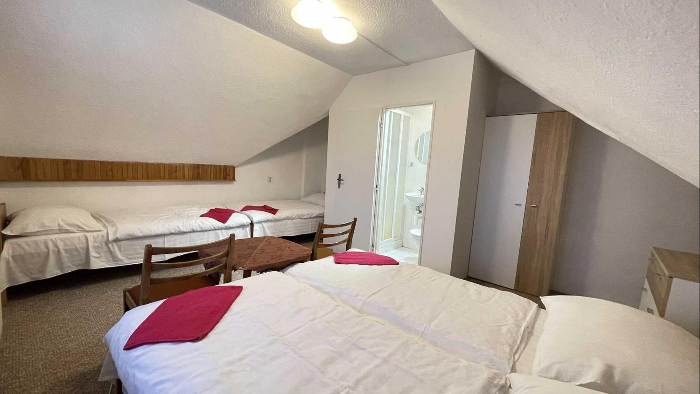 Quadruple Room with Bathroom