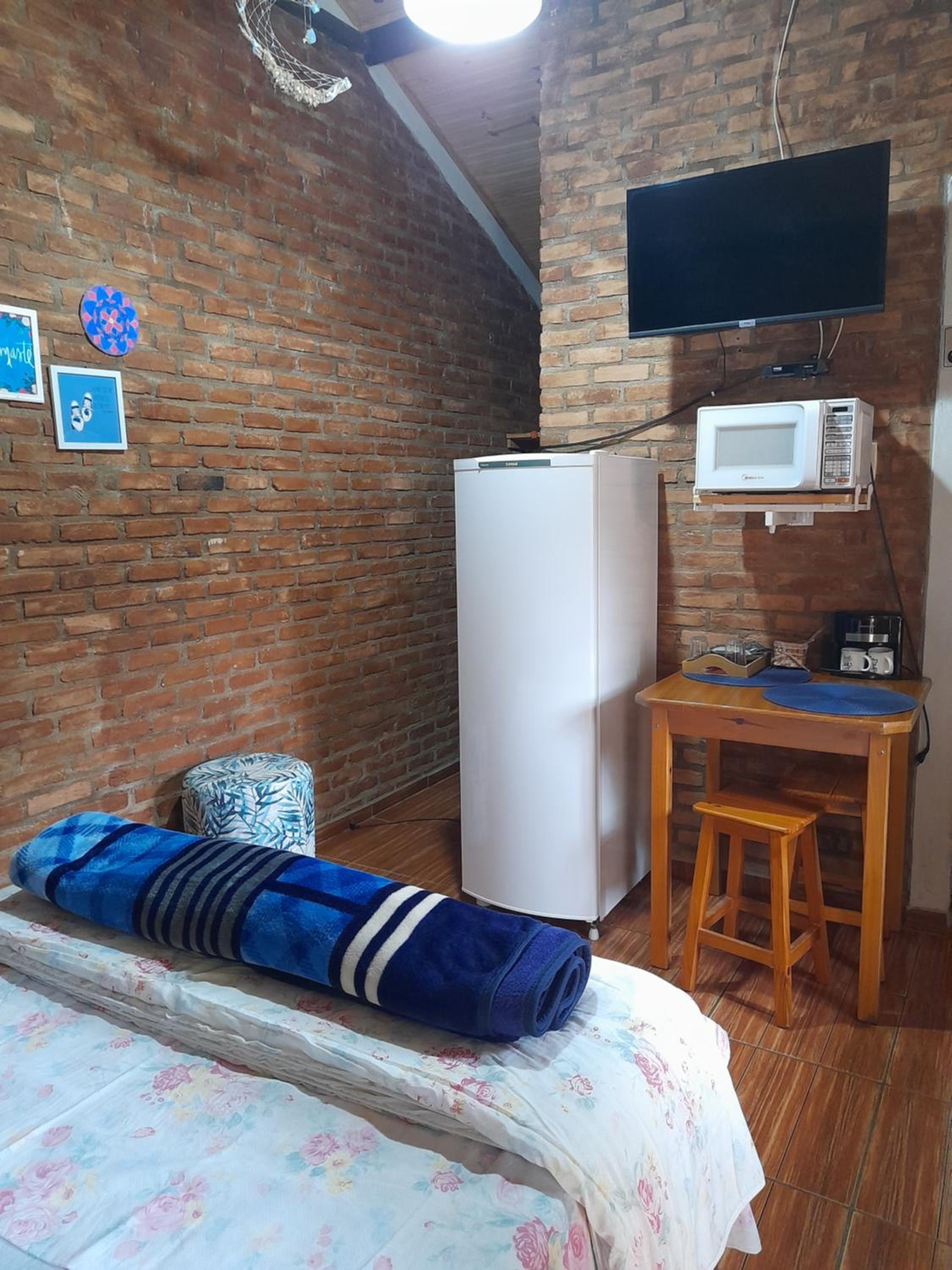 One-Bedroom Chalet - Photo 2