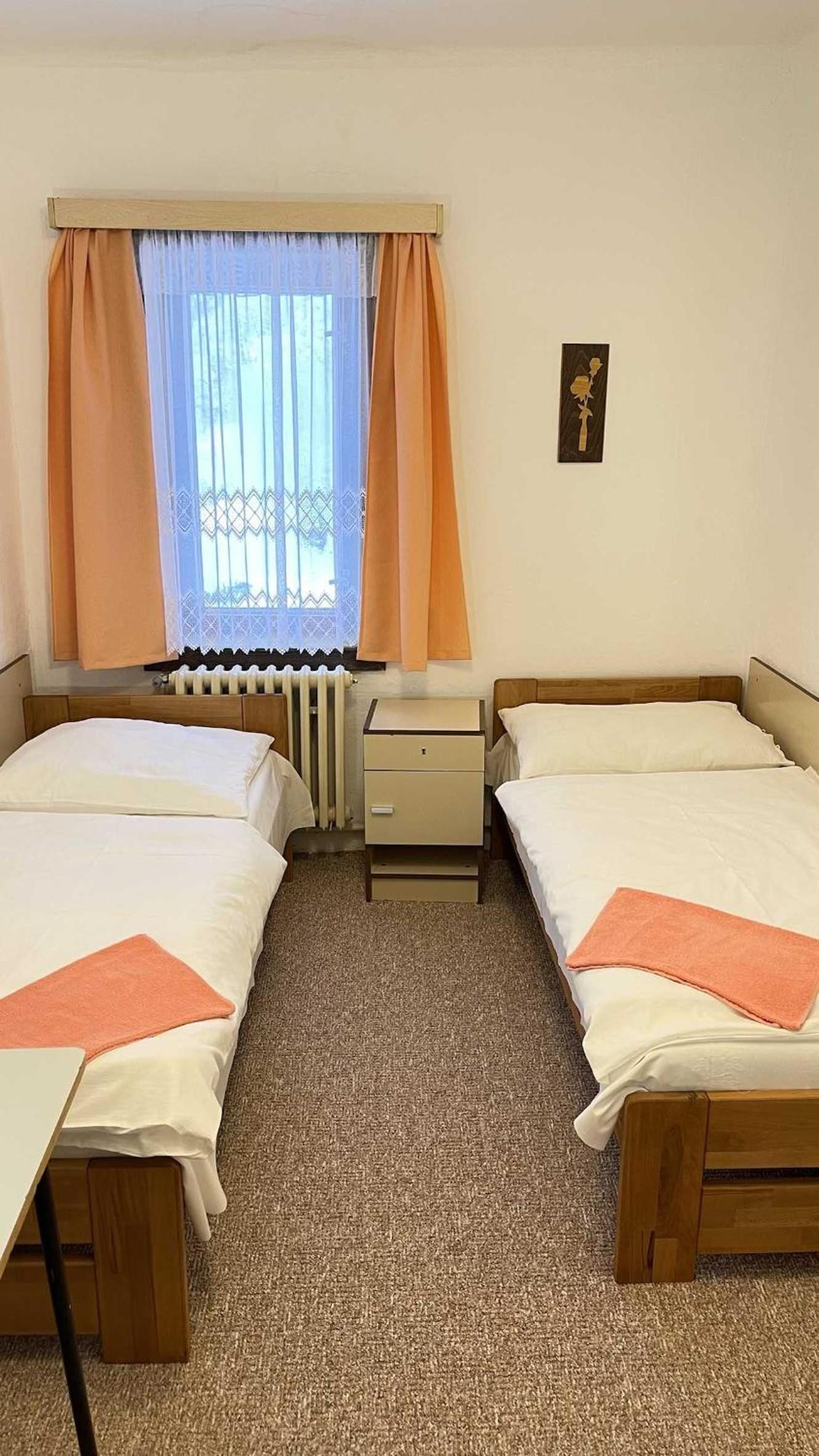 Twin Room with Private Bathroom