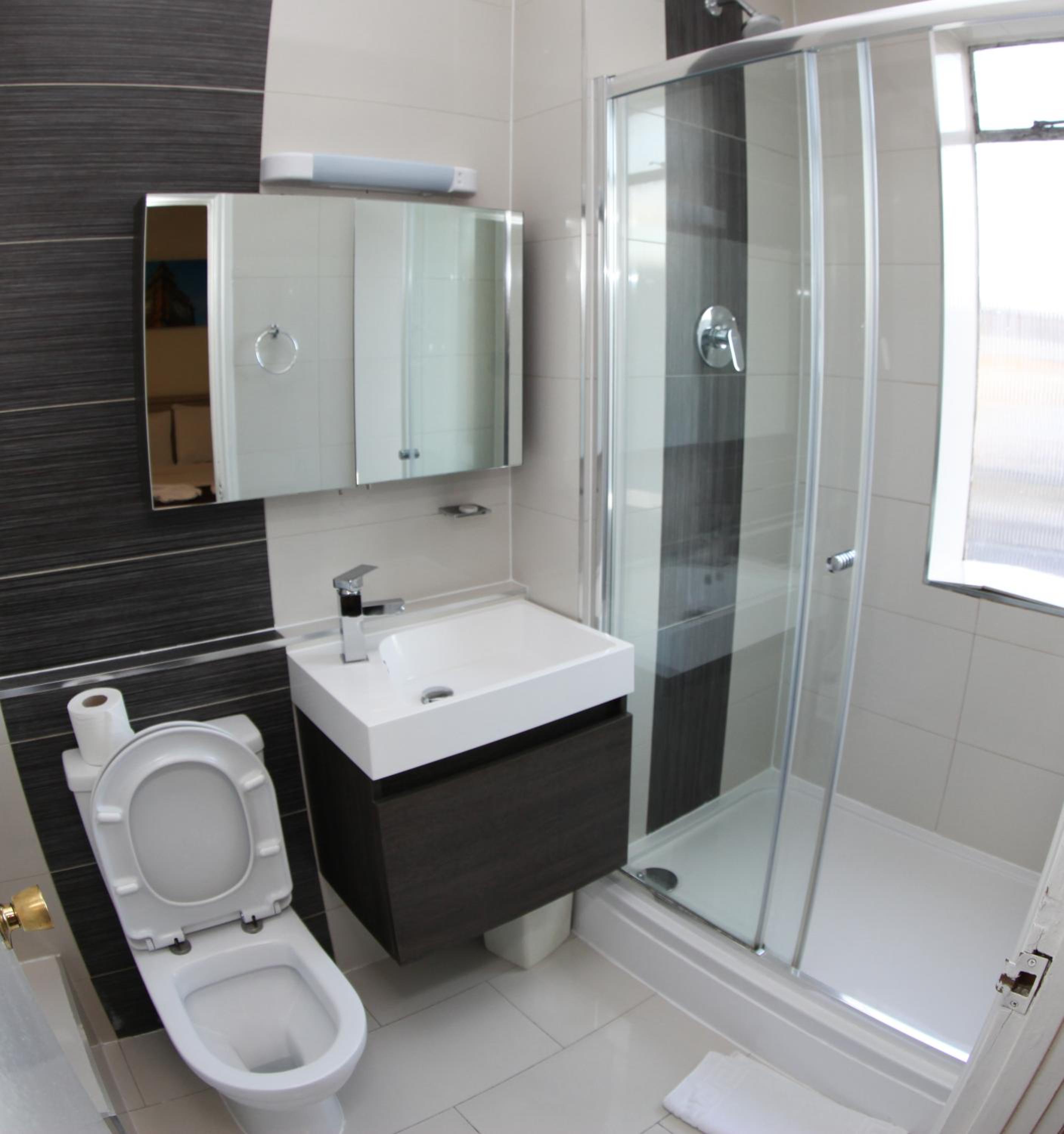 Single Room photo 3