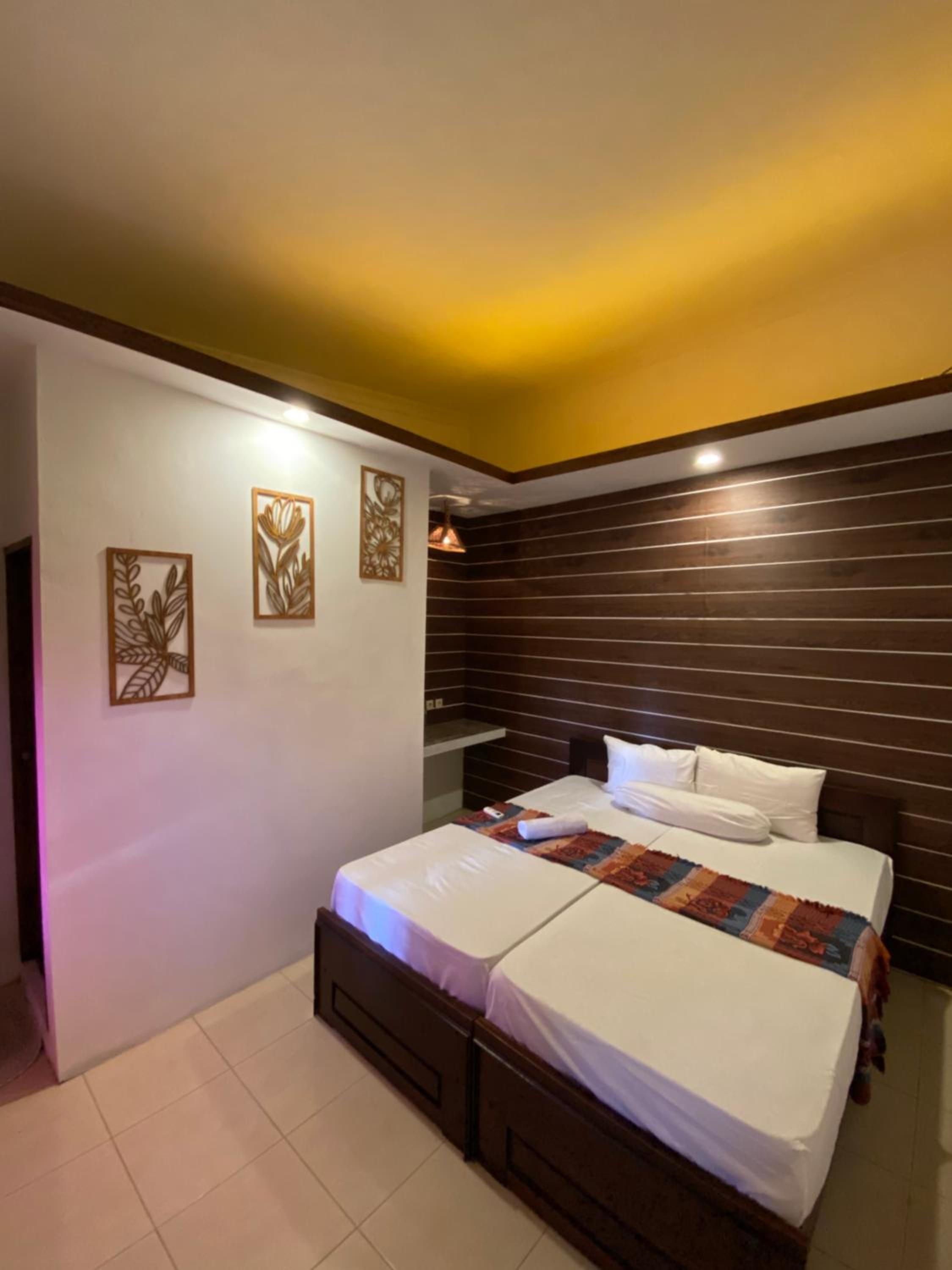 Superior Double or Twin Room - Photo 1