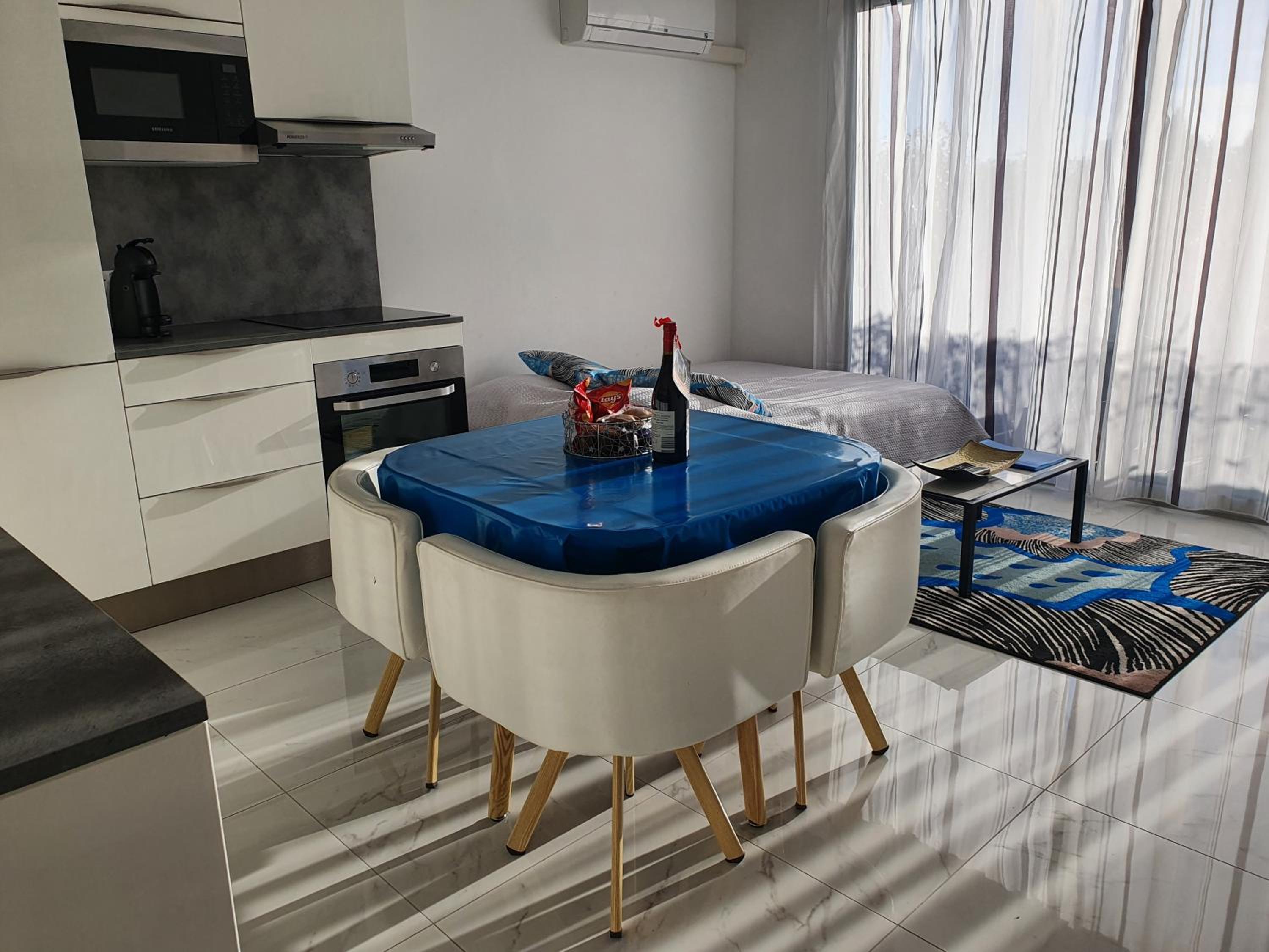 Apartment - Photo 22