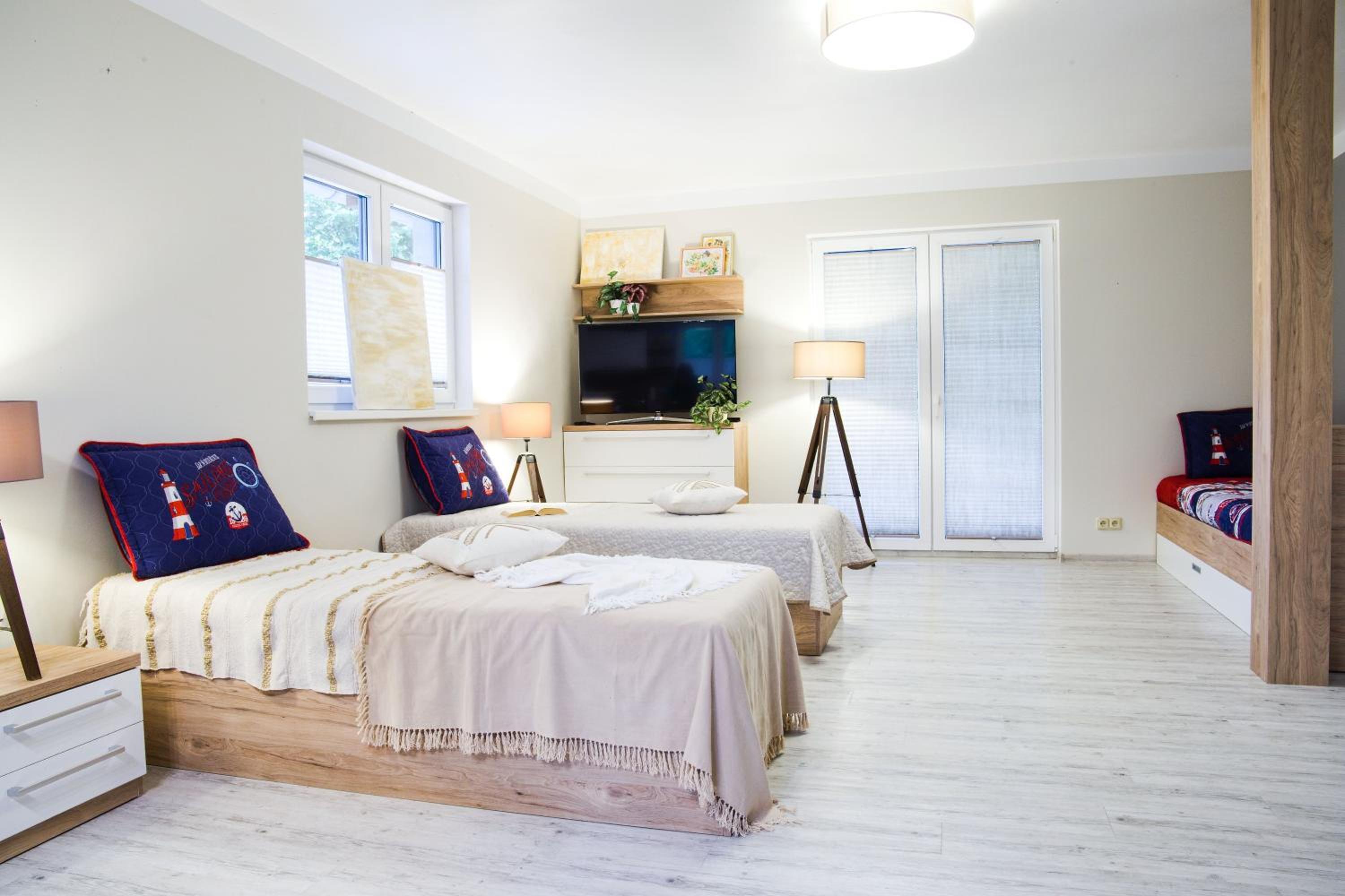 Quadruple Room with Terrace - Photo 1