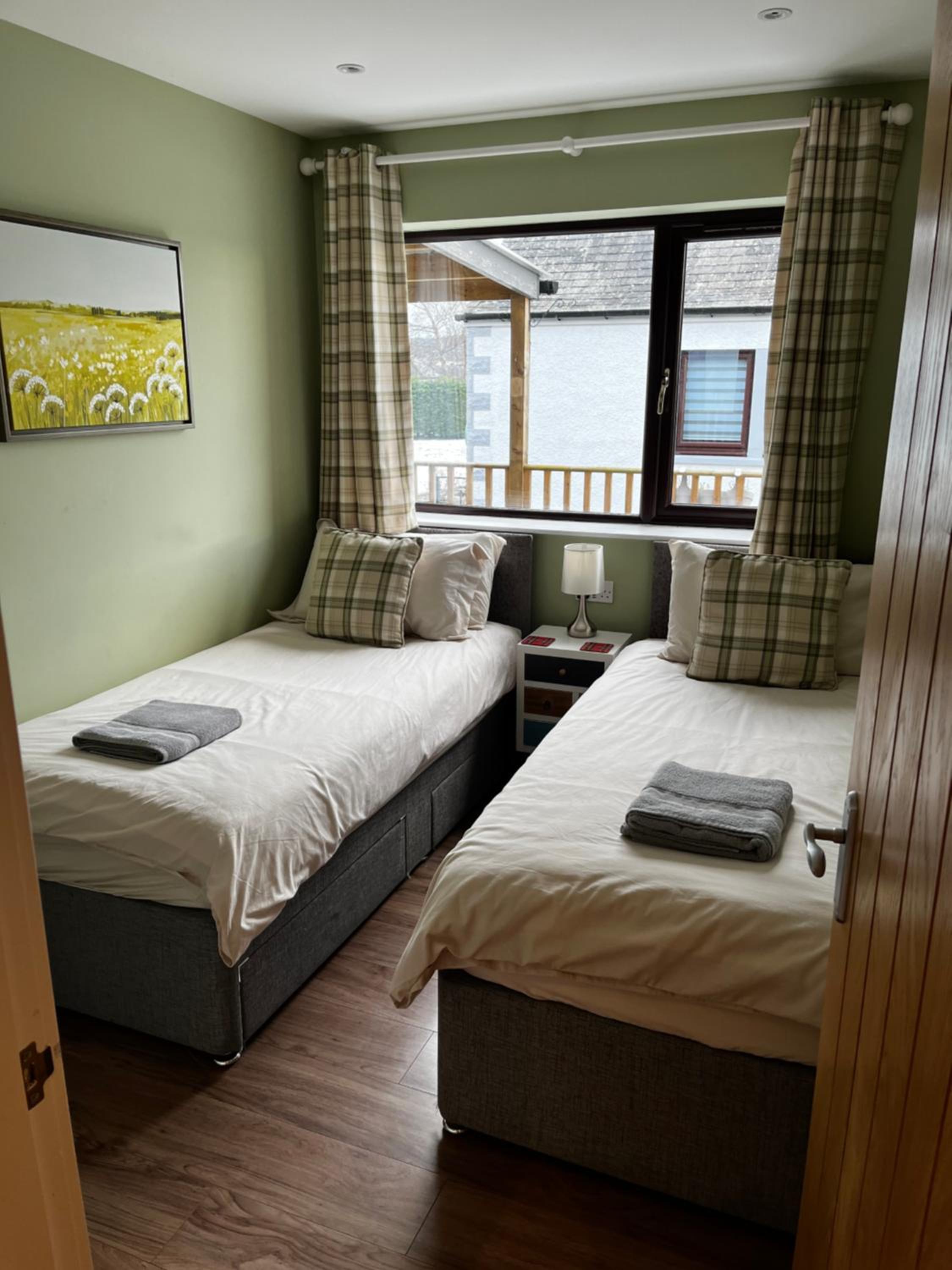 Two-Bedroom Apartment - Photo 6