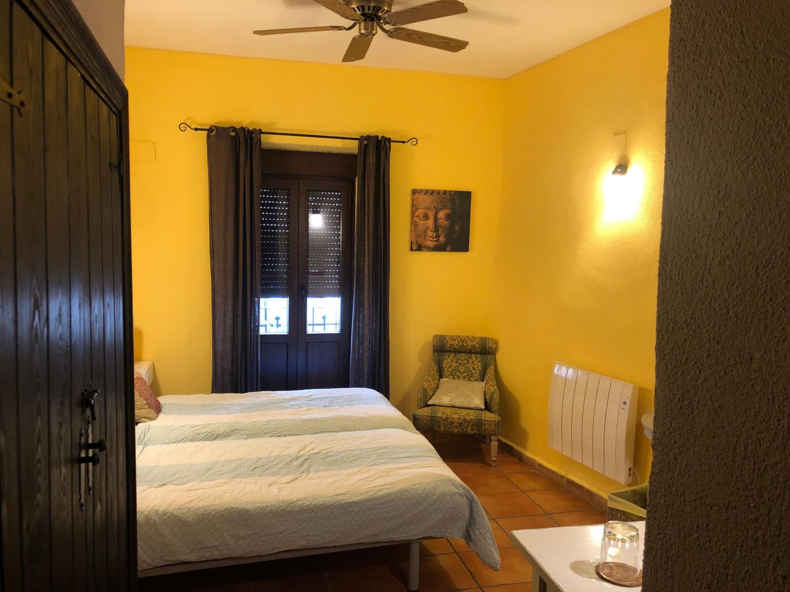 Habitación Doble con Baño Privado