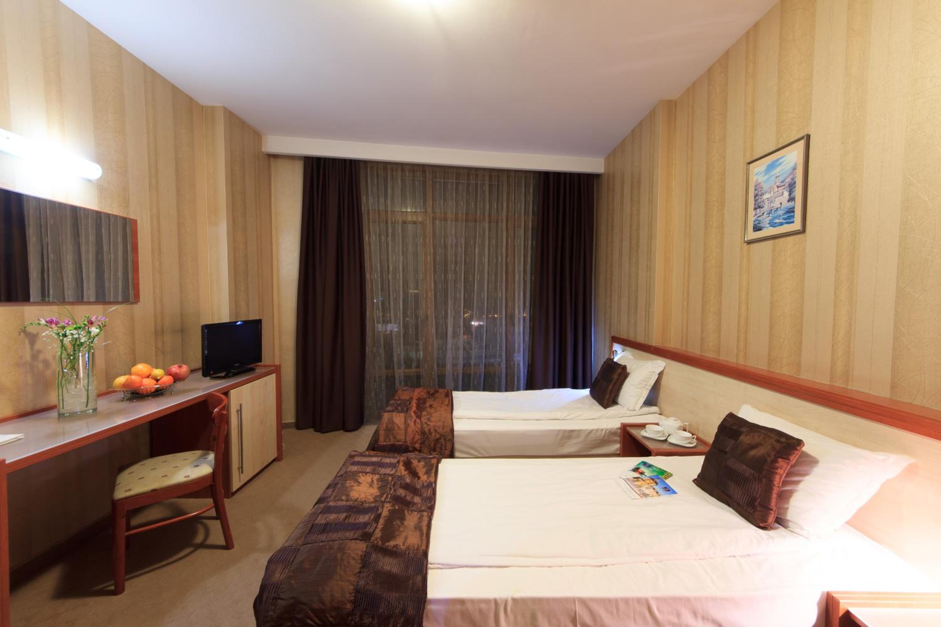 Economy Double or Twin Room photo 2