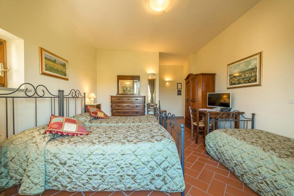 Triple Room - Photo 1