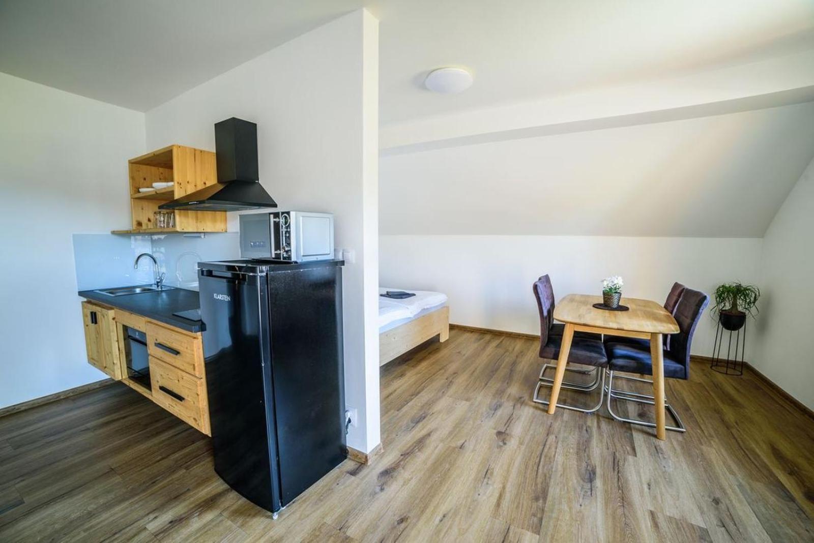 Apartment photo 2
