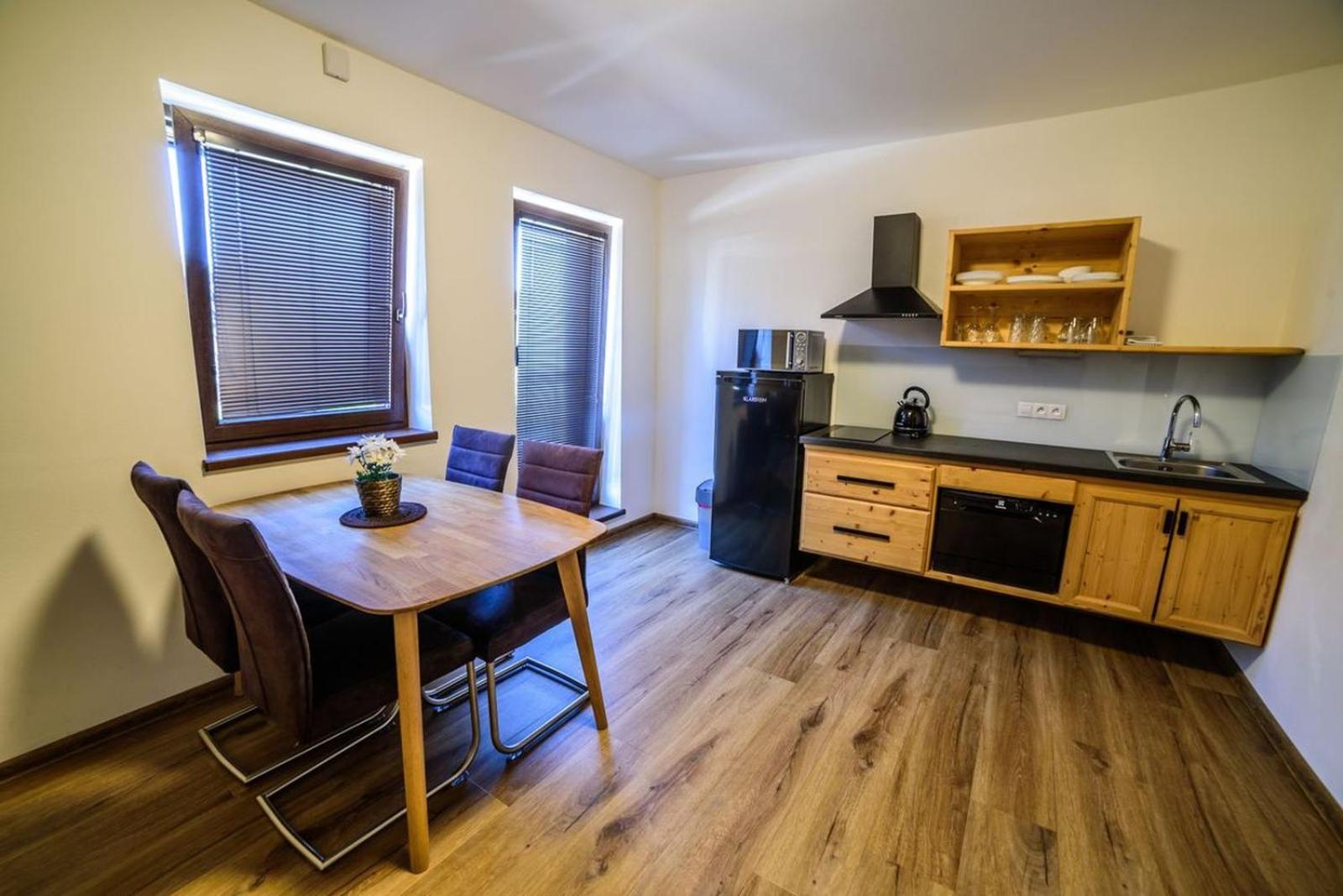 Apartment photo 3