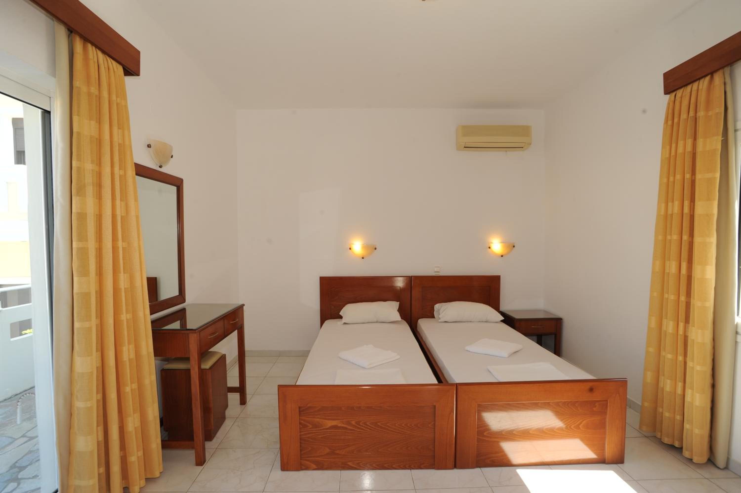 Apartamento de Um Quarto com Vista para o Jardim