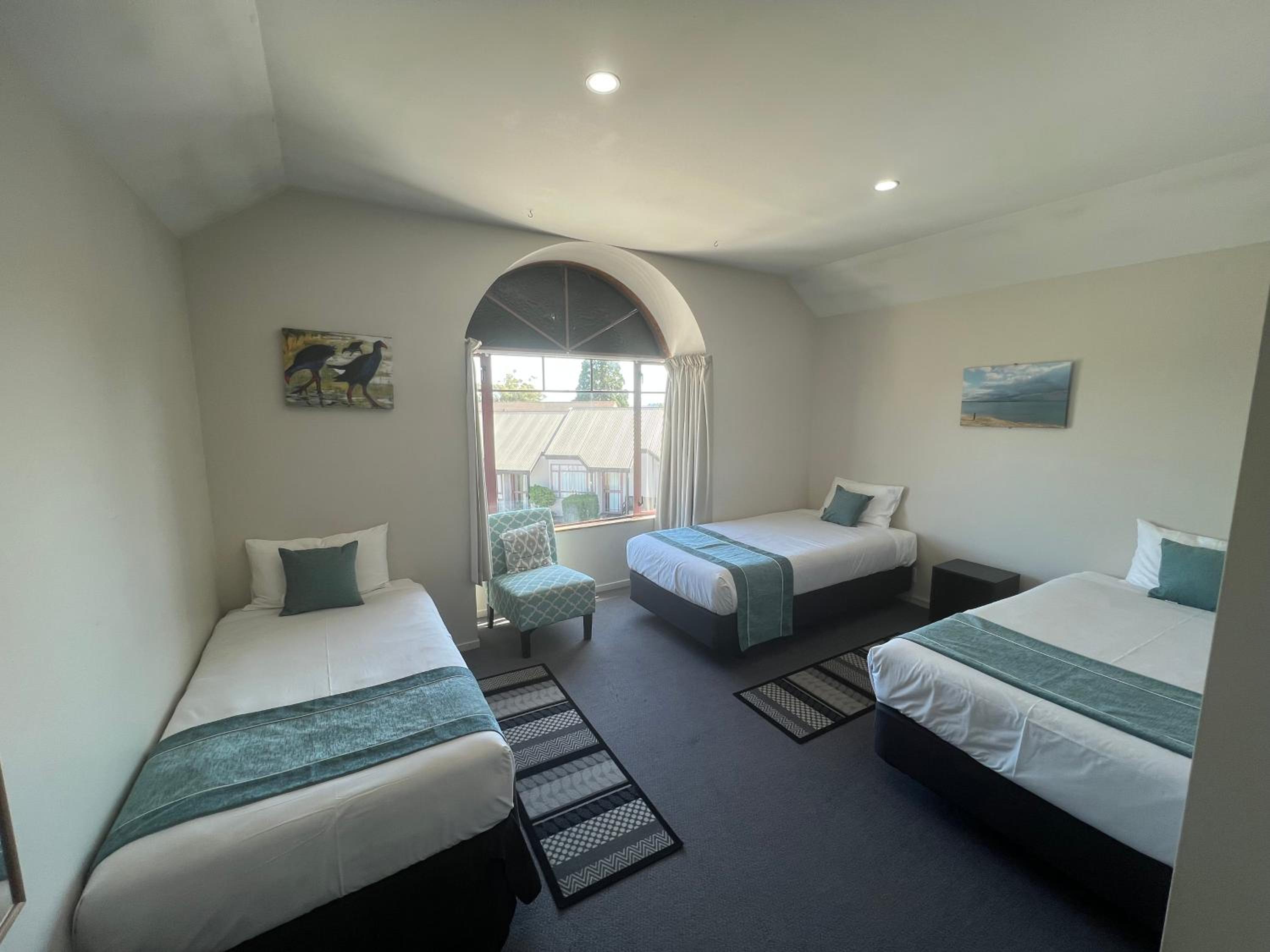 Townhouse - Photo 7