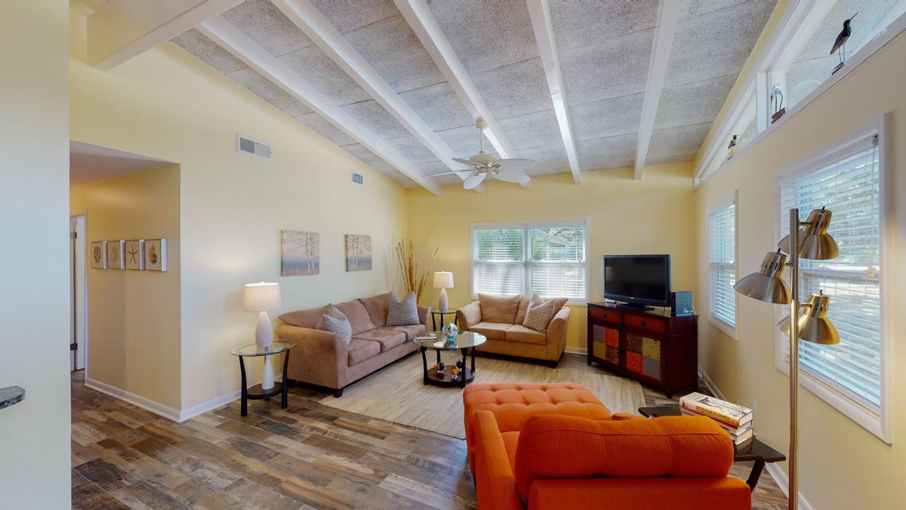 Three-Bedroom House photo 1
