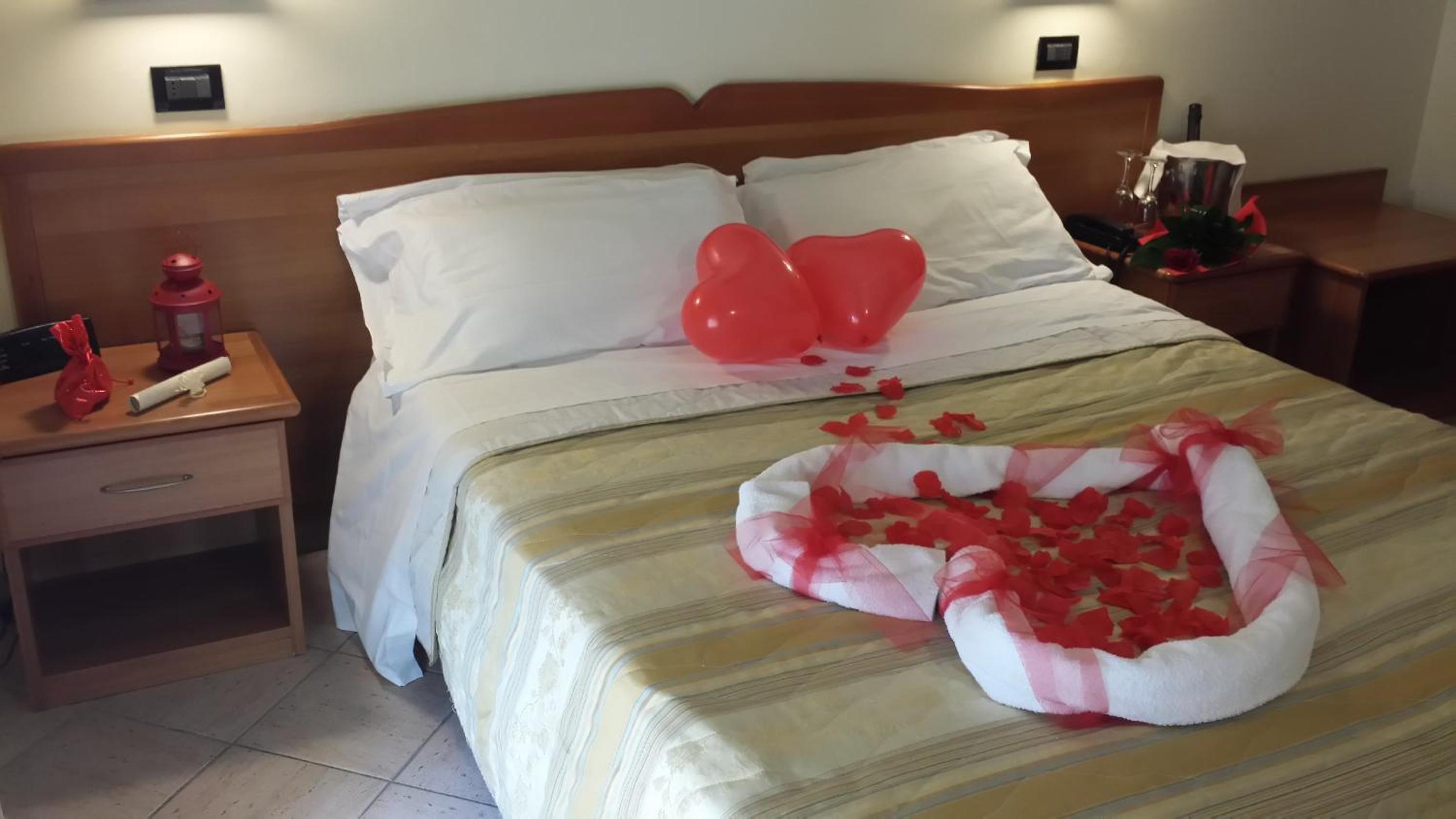 Double or Twin Room photo 3