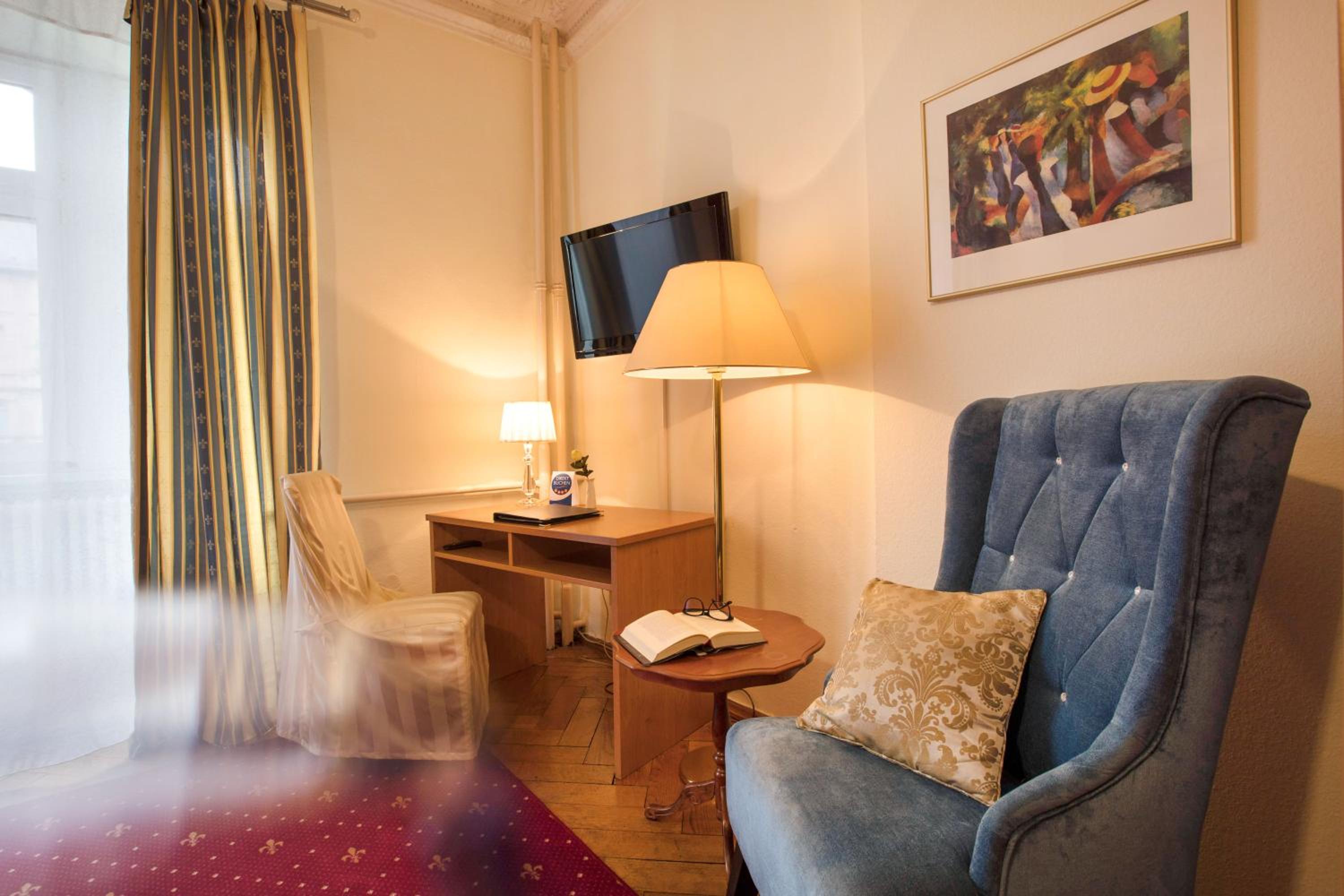 Double Room - Photo 26