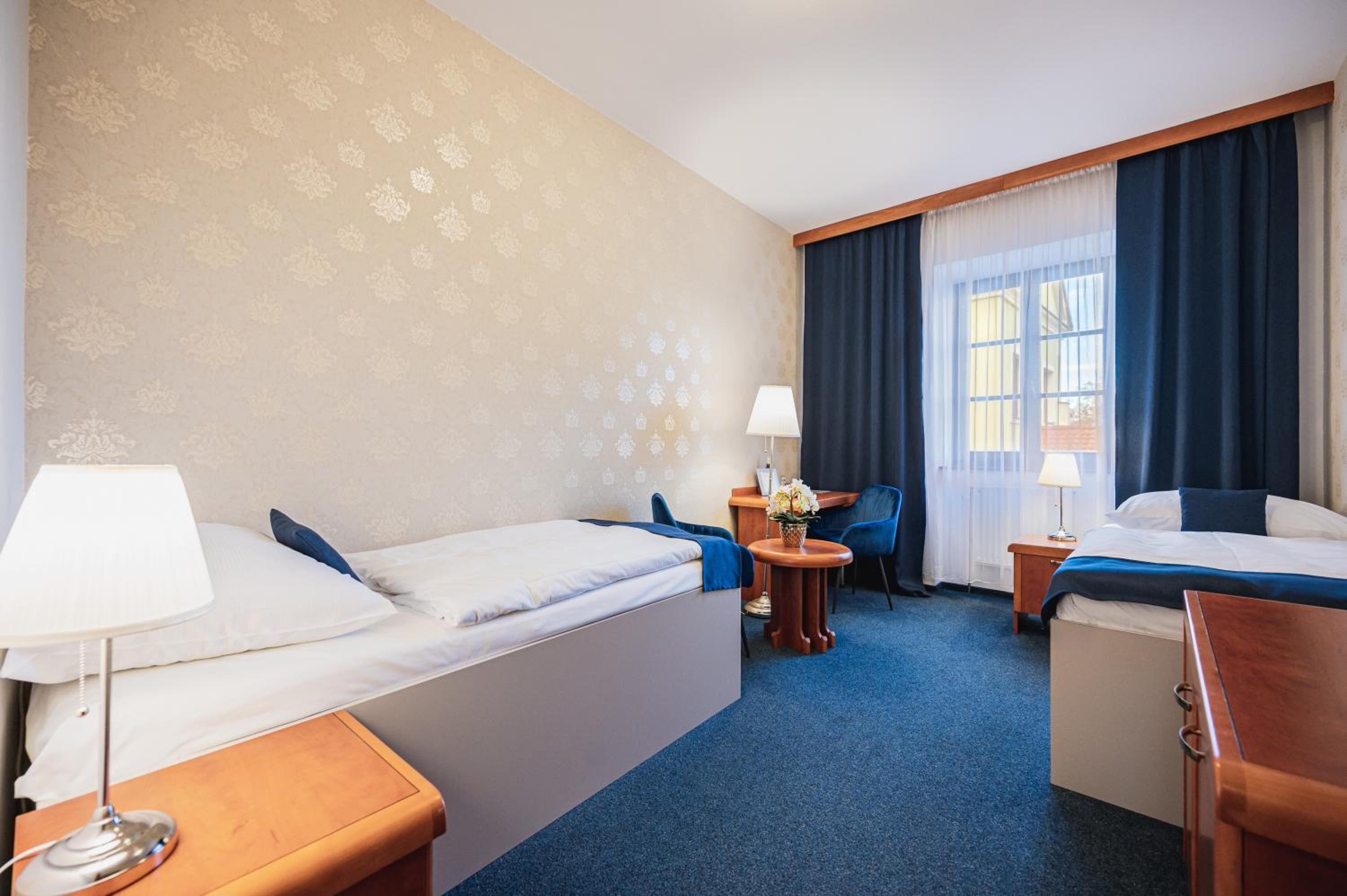 Standard Twin Room photo 3
