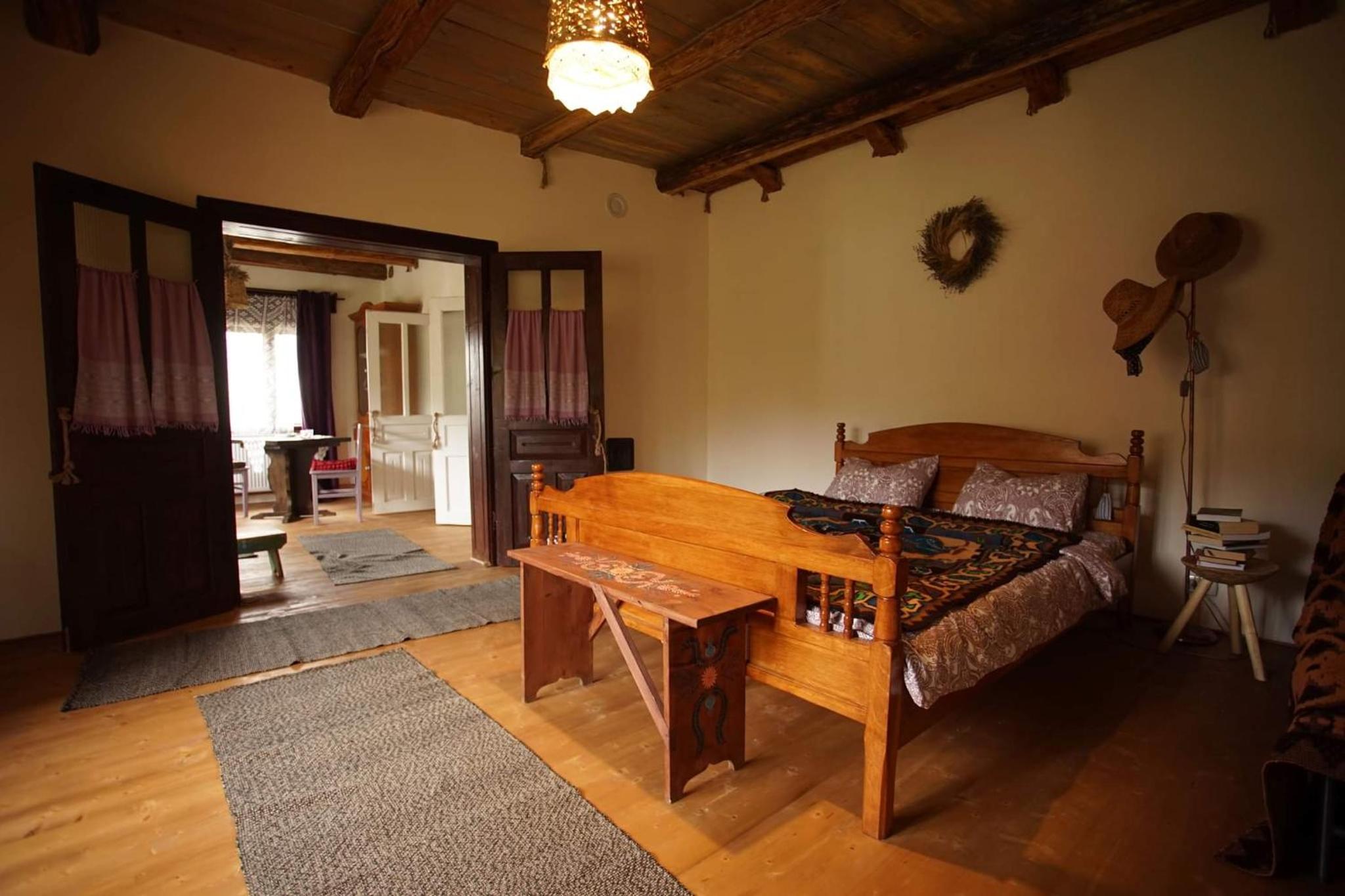 One-Bedroom House photo 1