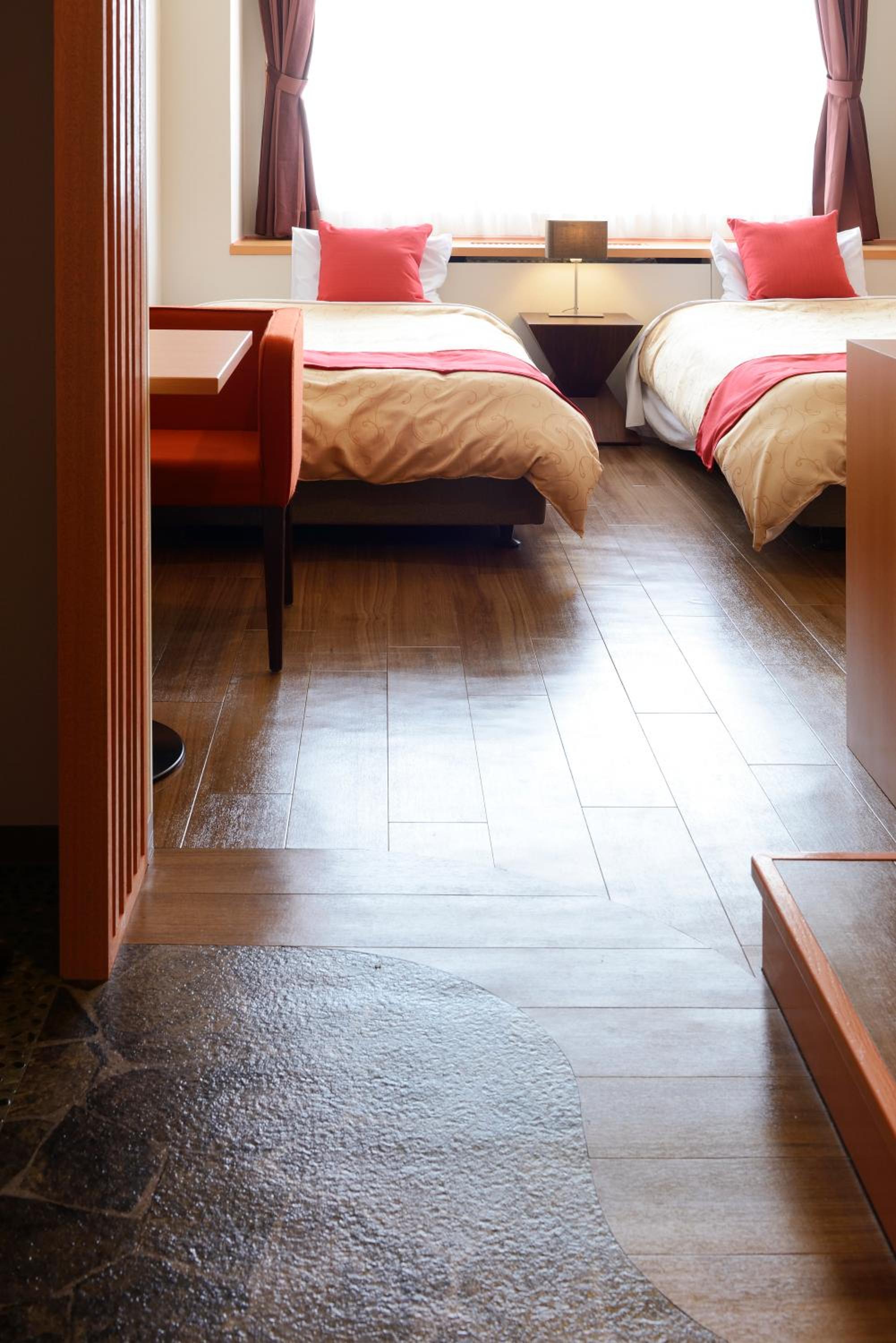 Twin Room - Non Smoking - Photo 3