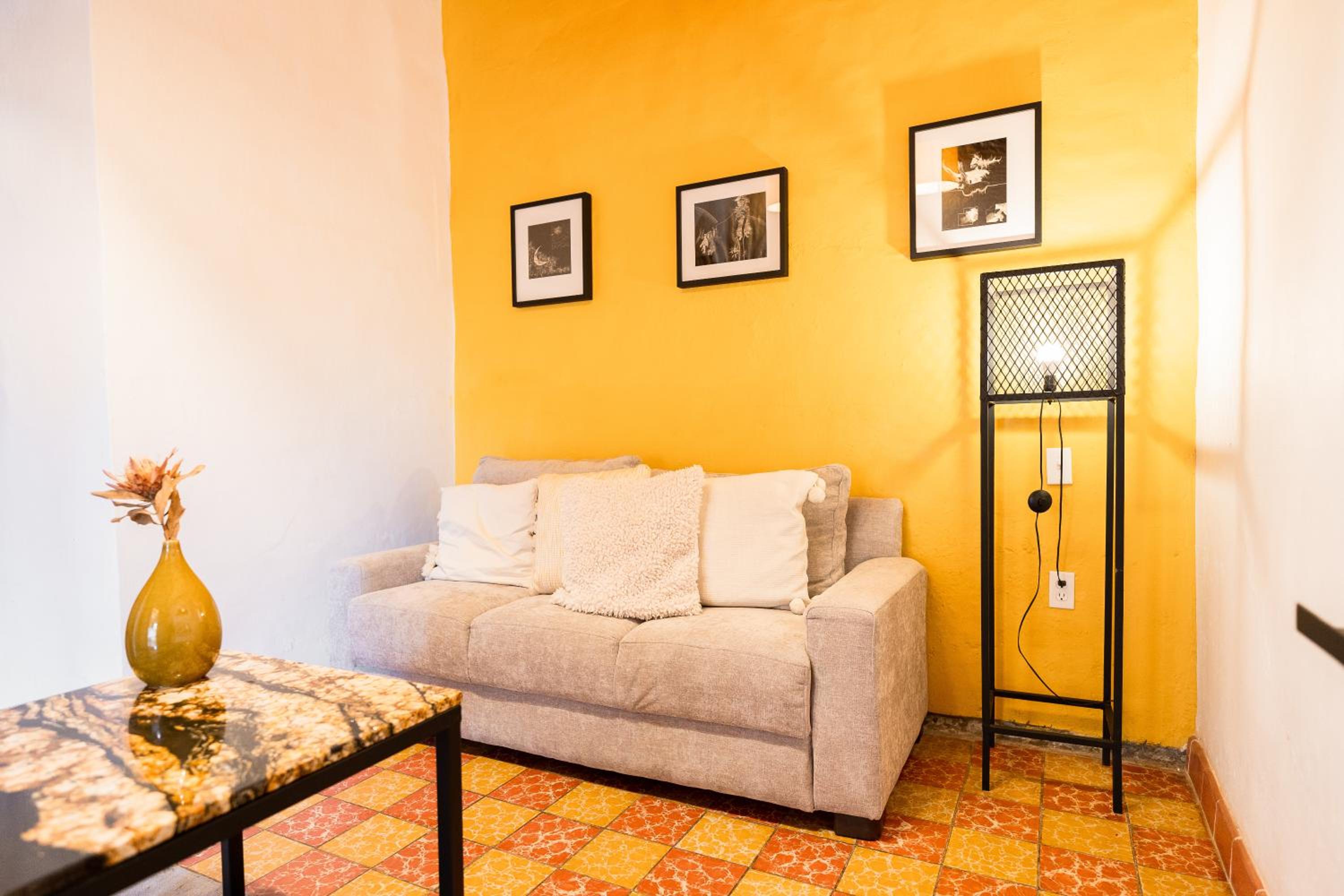 Premium Quadruple Room - Photo 3