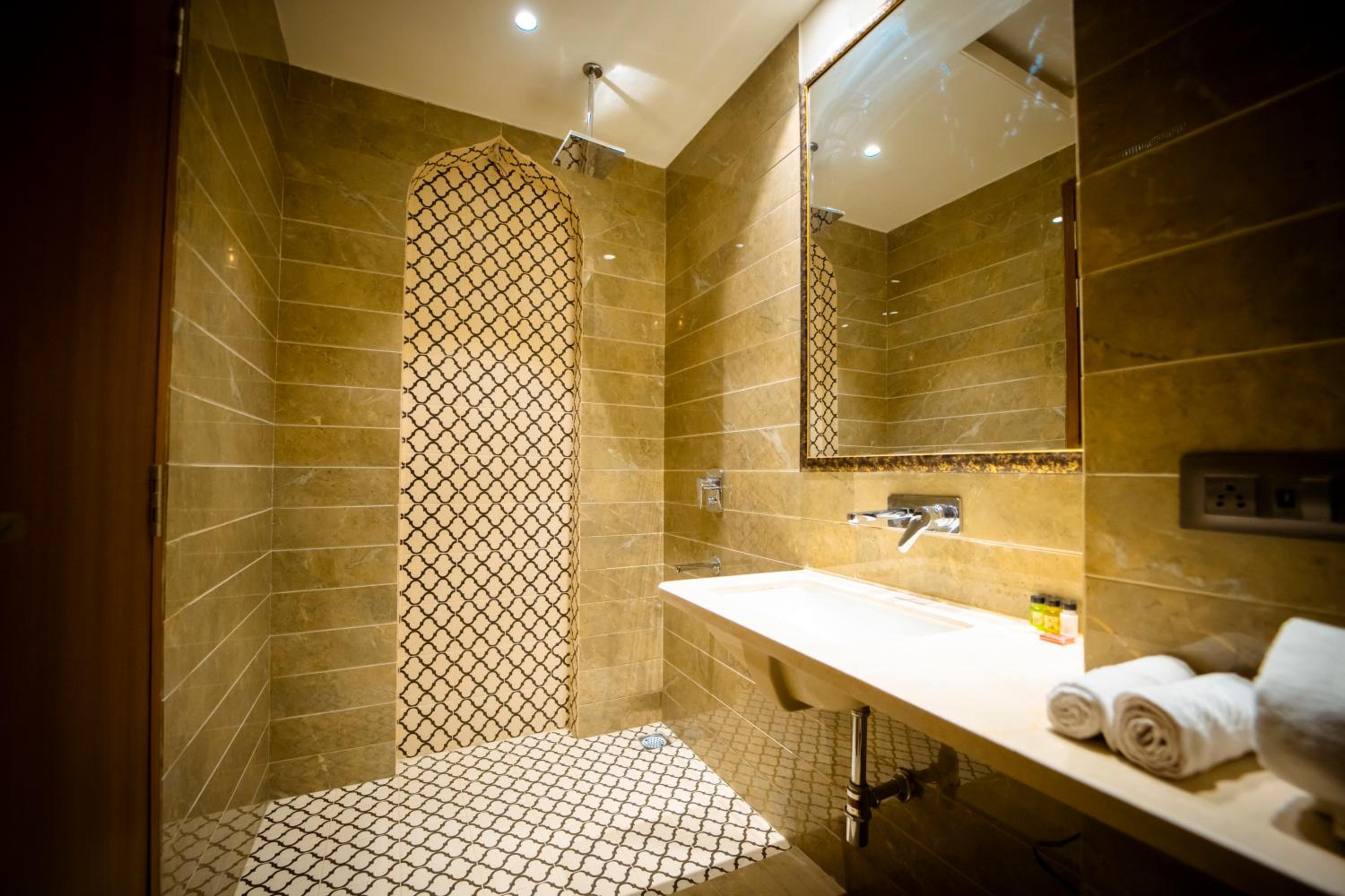 Quadruple Room - Photo 4