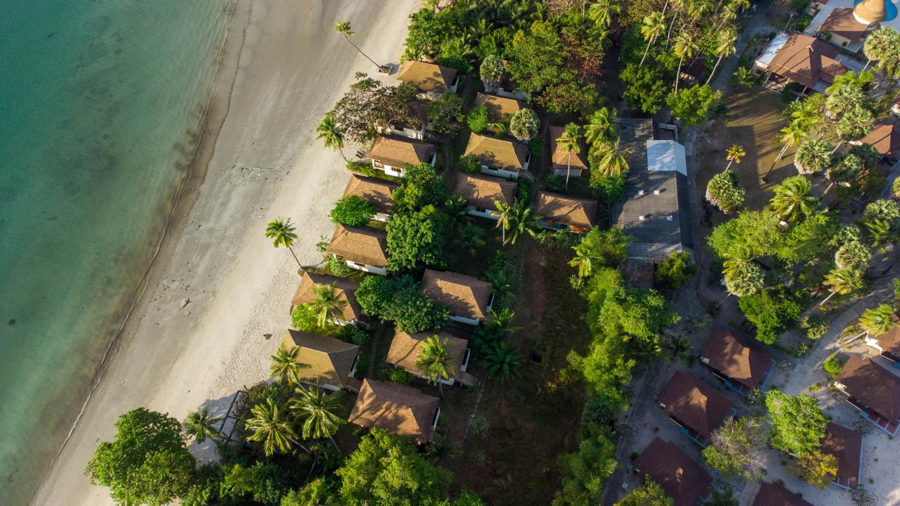 Beach Front  Villa  photo 2