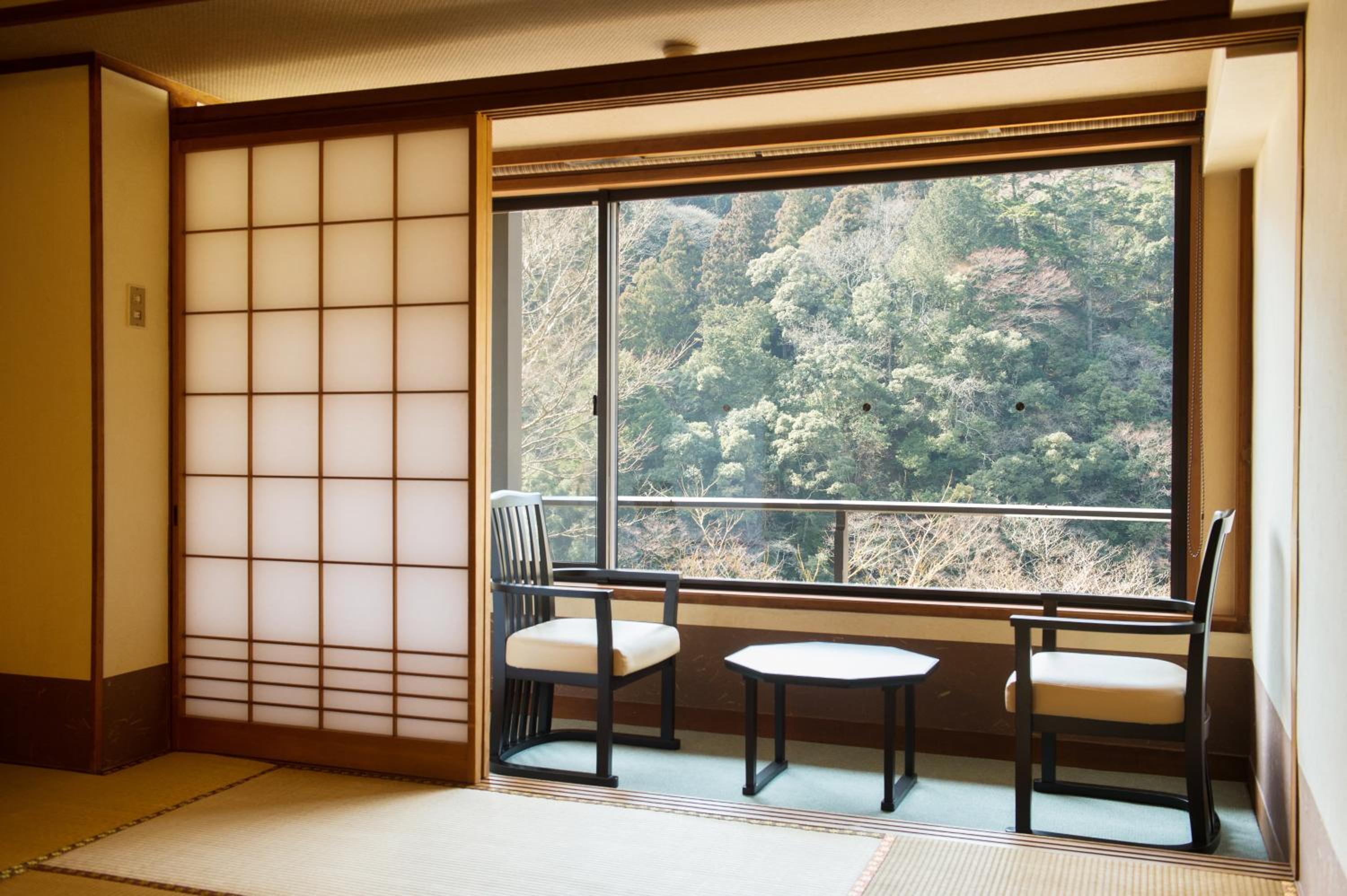 Japanese-Style Twin Room with Mountain View - Photo 4