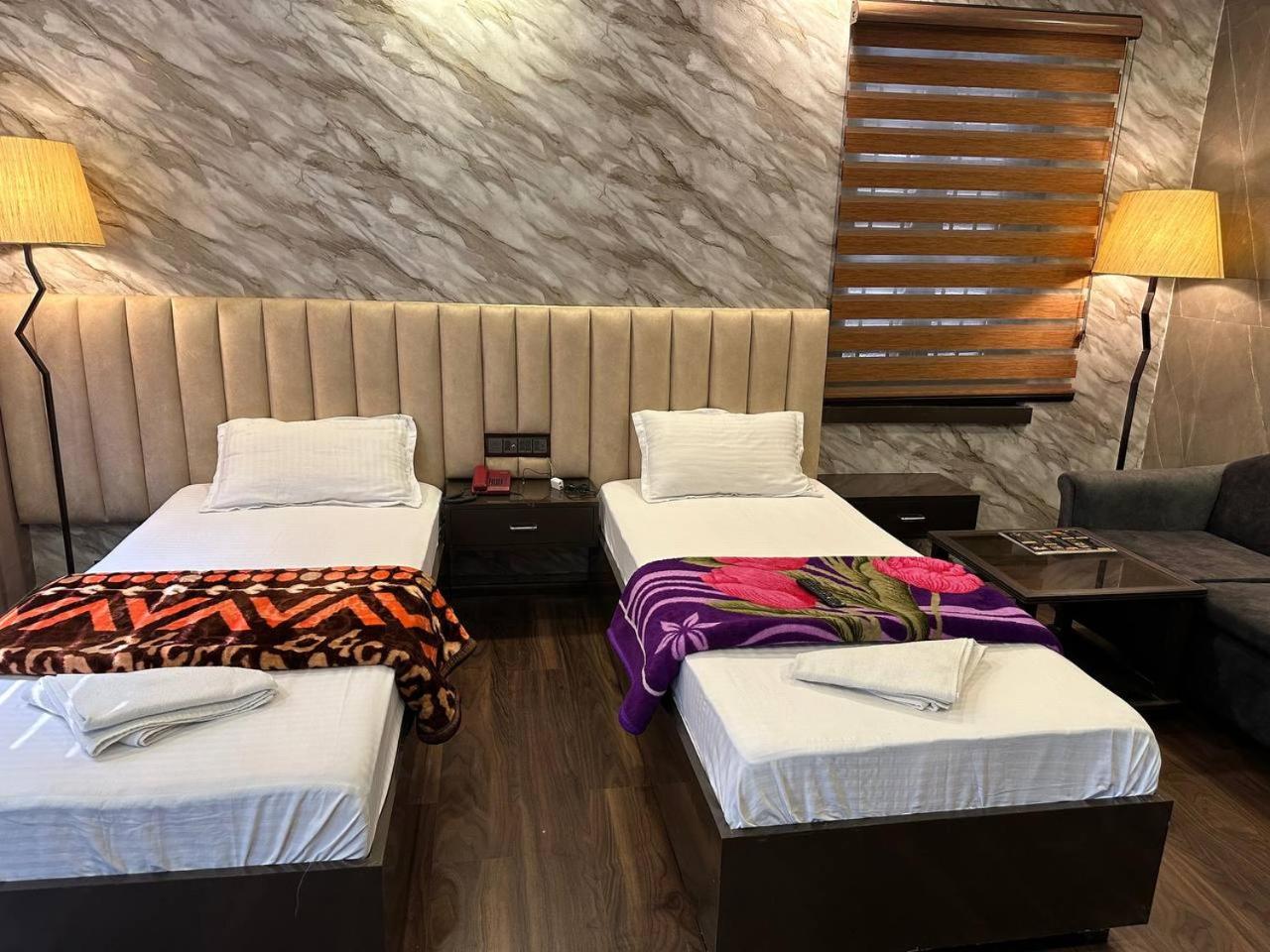 Deluxe Double or Twin Room - Photo 22