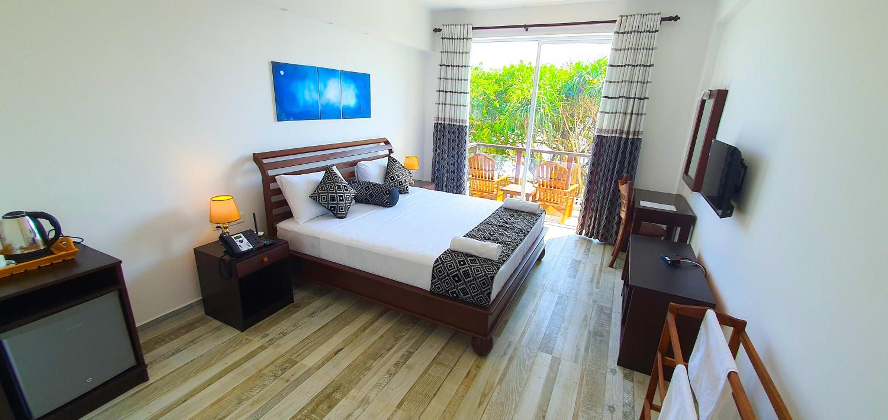 Deluxe Double Room with Balcony