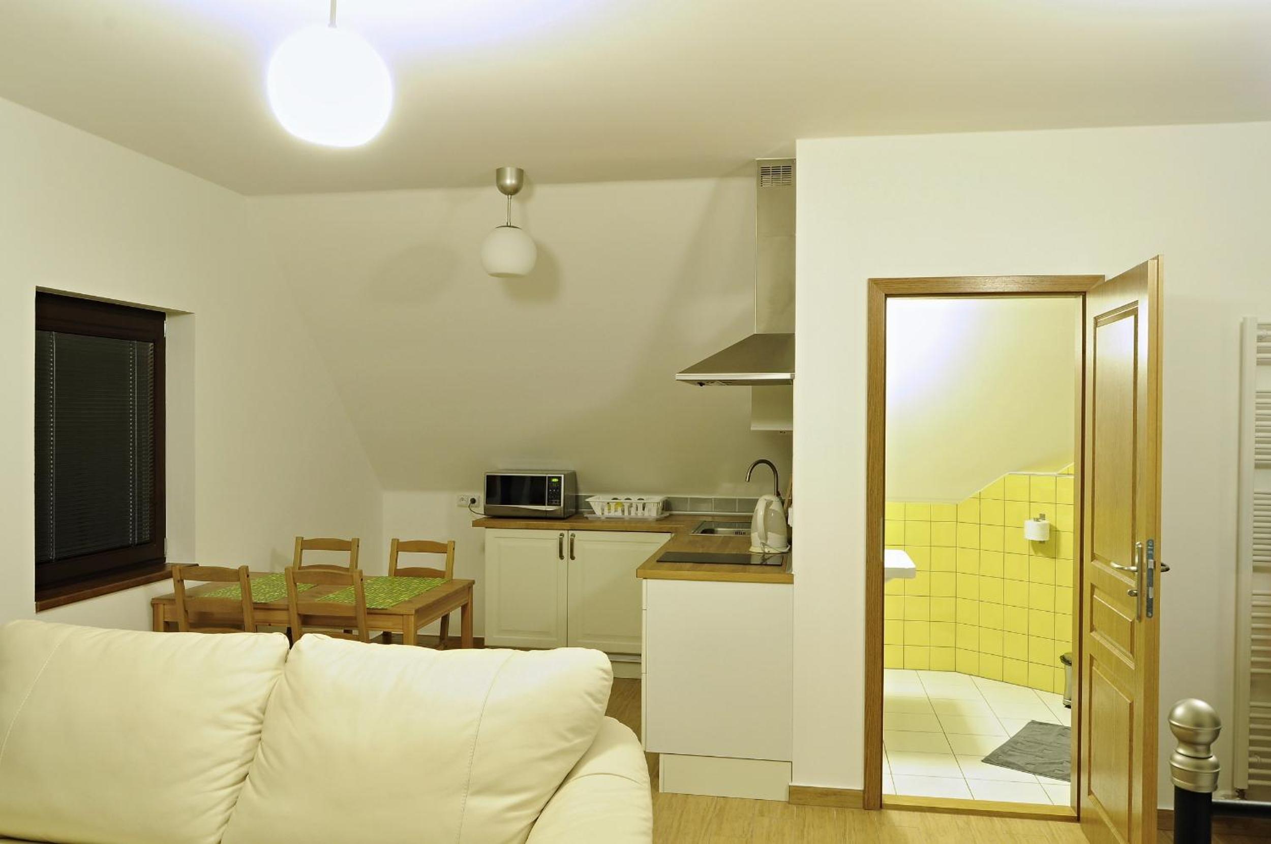 Apartment (3 Adults) - Photo 9