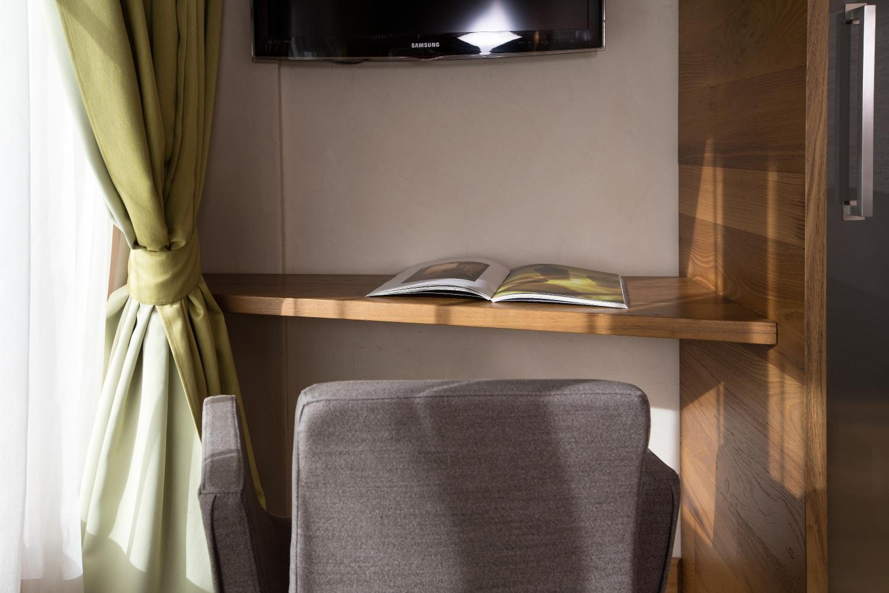 Exclusive Suite - Photo 10