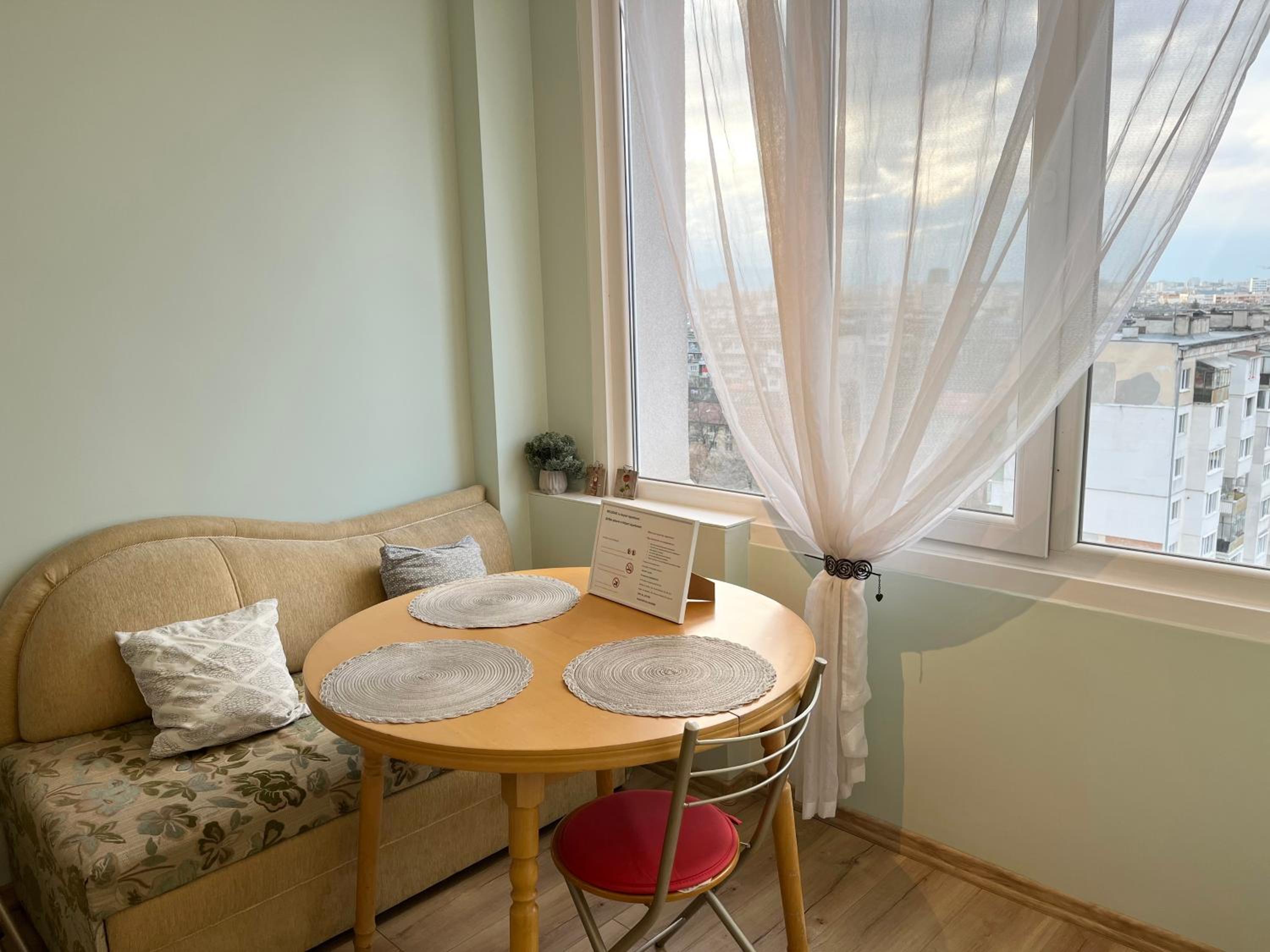 One-Bedroom Apartment - Photo 13