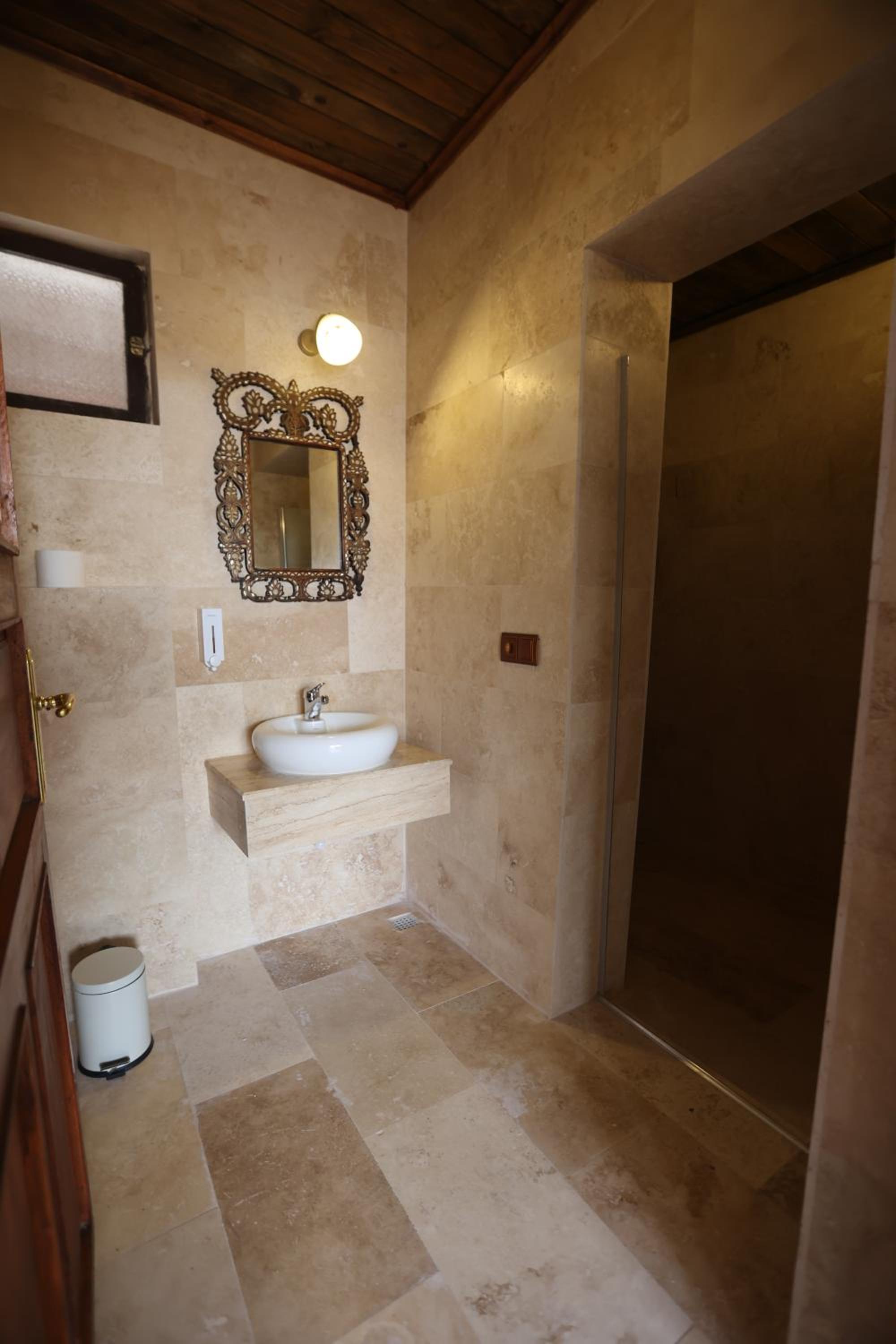 Two-Bedroom House photo 2