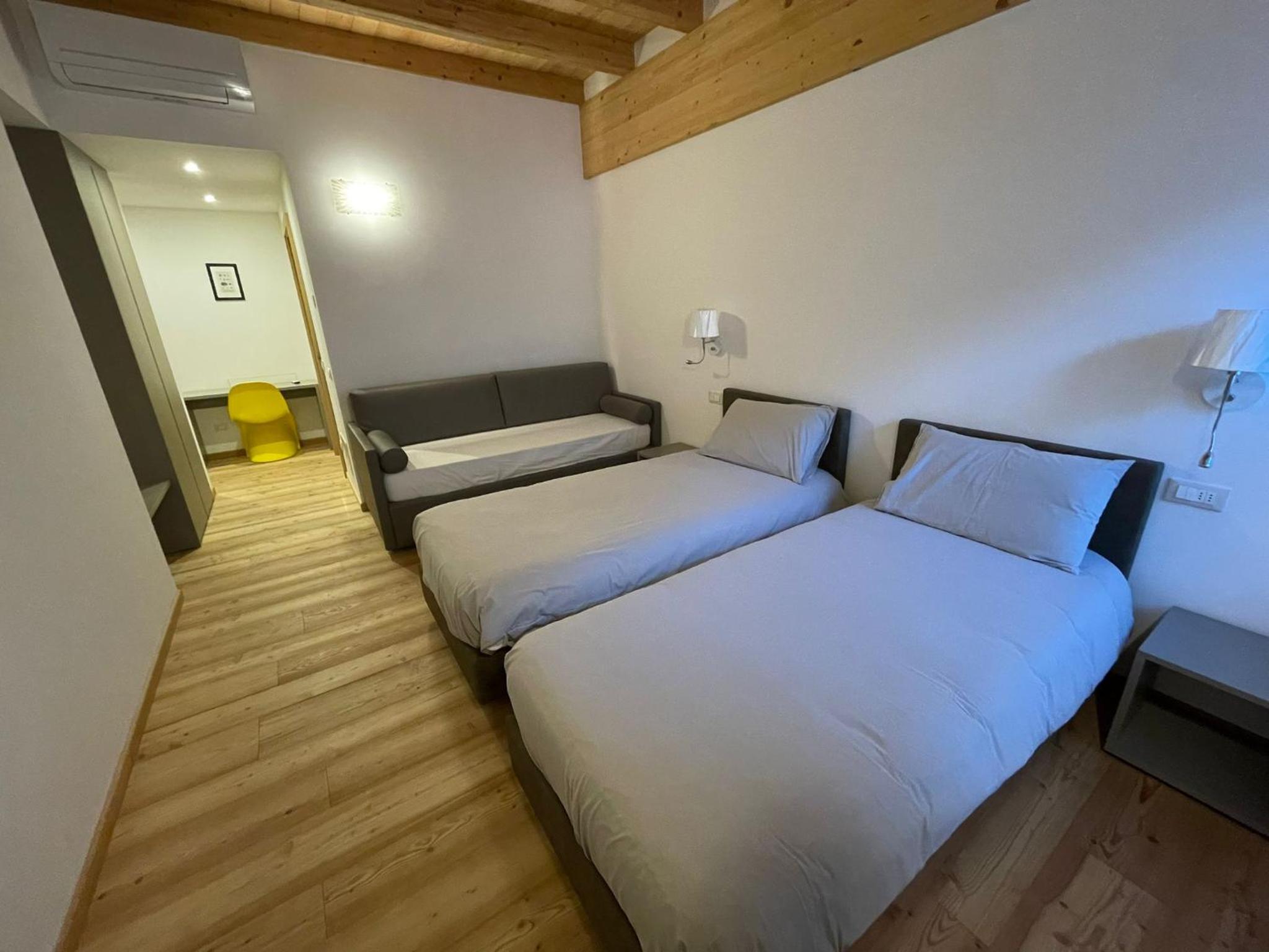 Triple Room - Photo 1