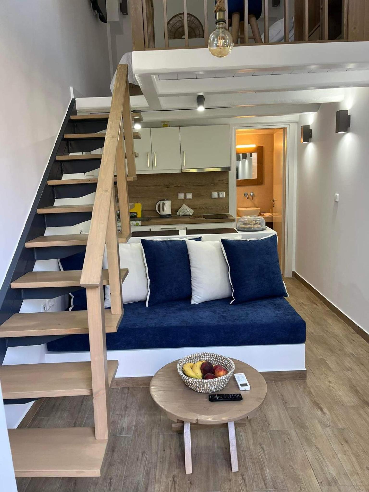 One-Bedroom House photo 1