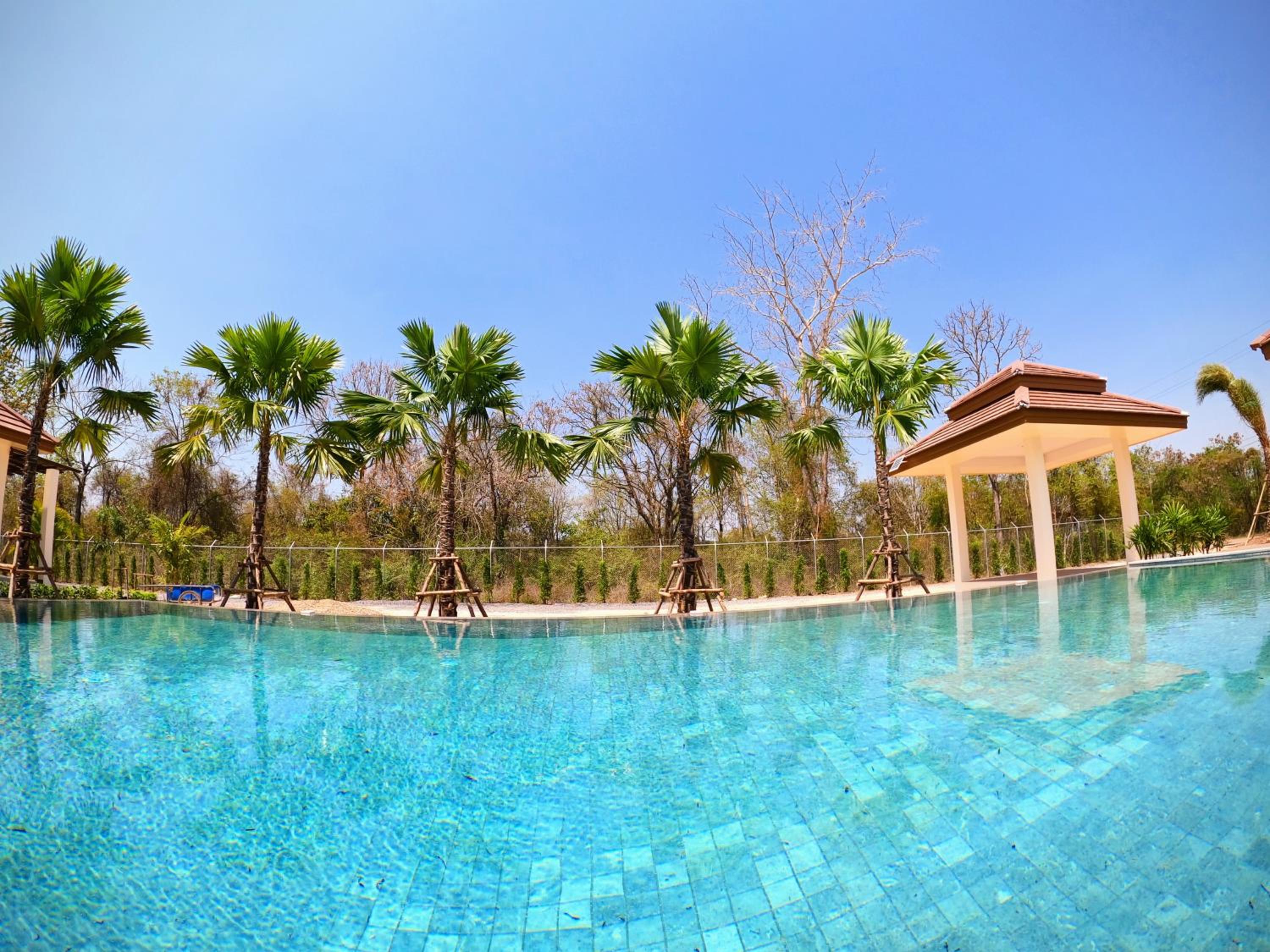 Deluxe Bungalow photo 1