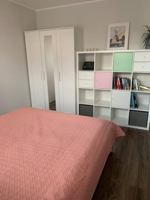 One-Bedroom Apartment - Photo 3