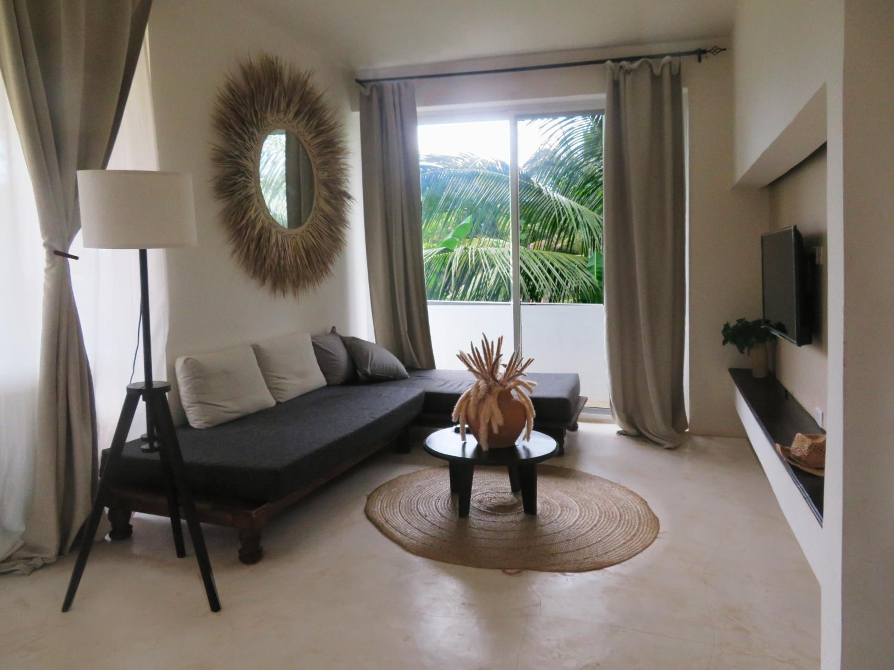 Apartment with Terrace photo 1