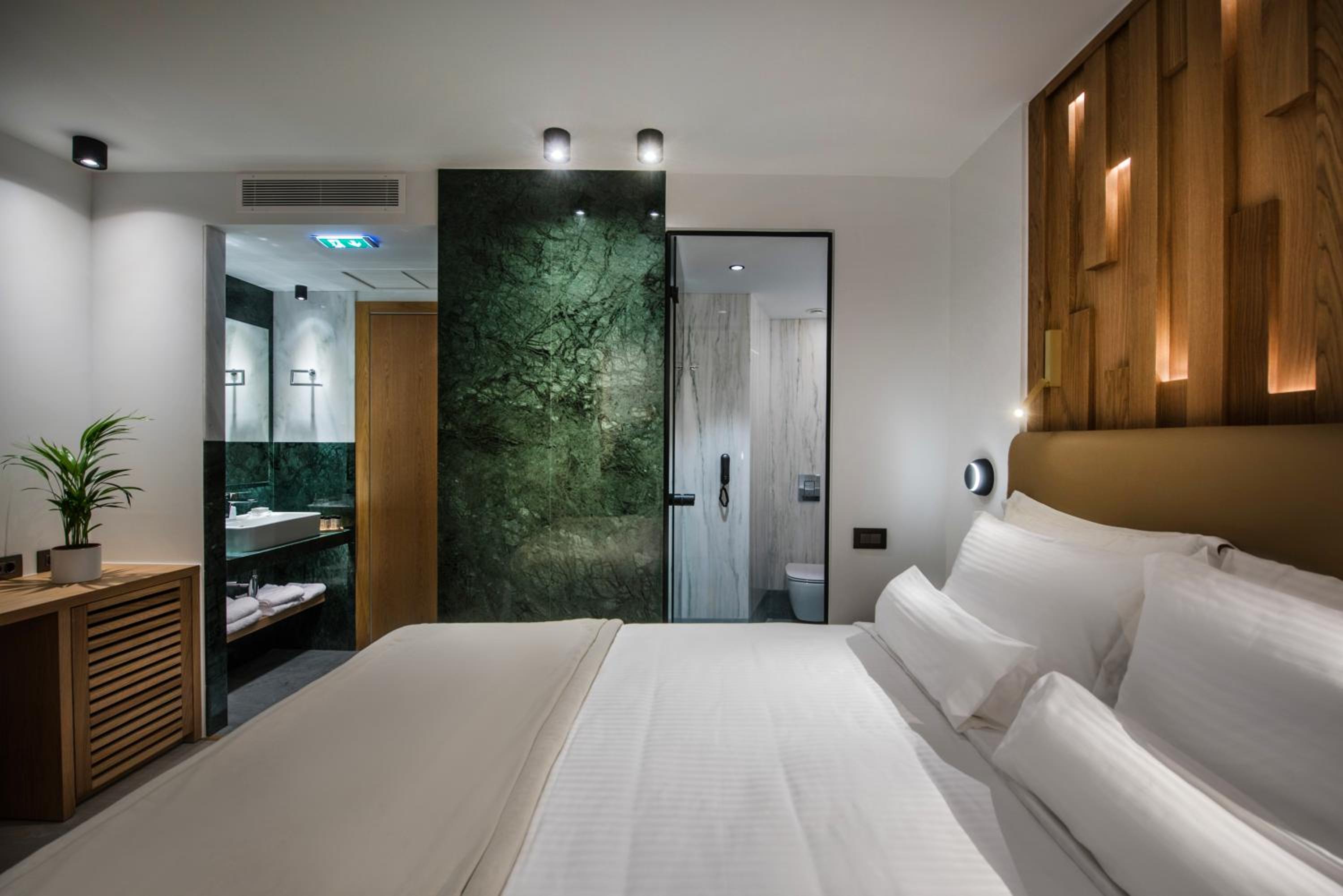 Smart Room - Photo 1
