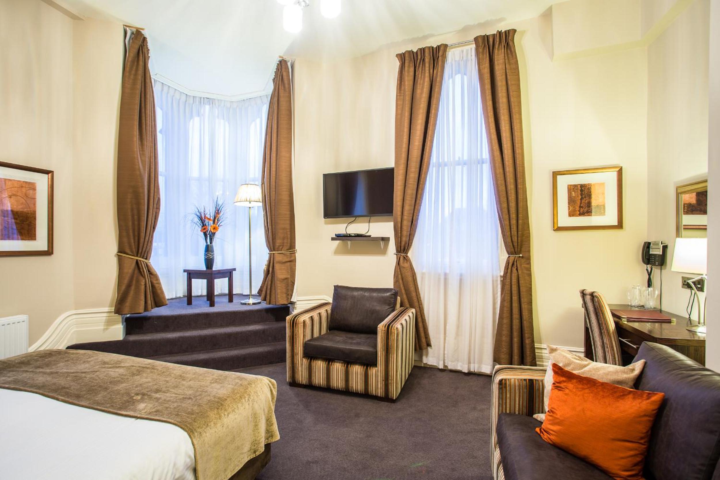 Executive Double Room - Photo 10