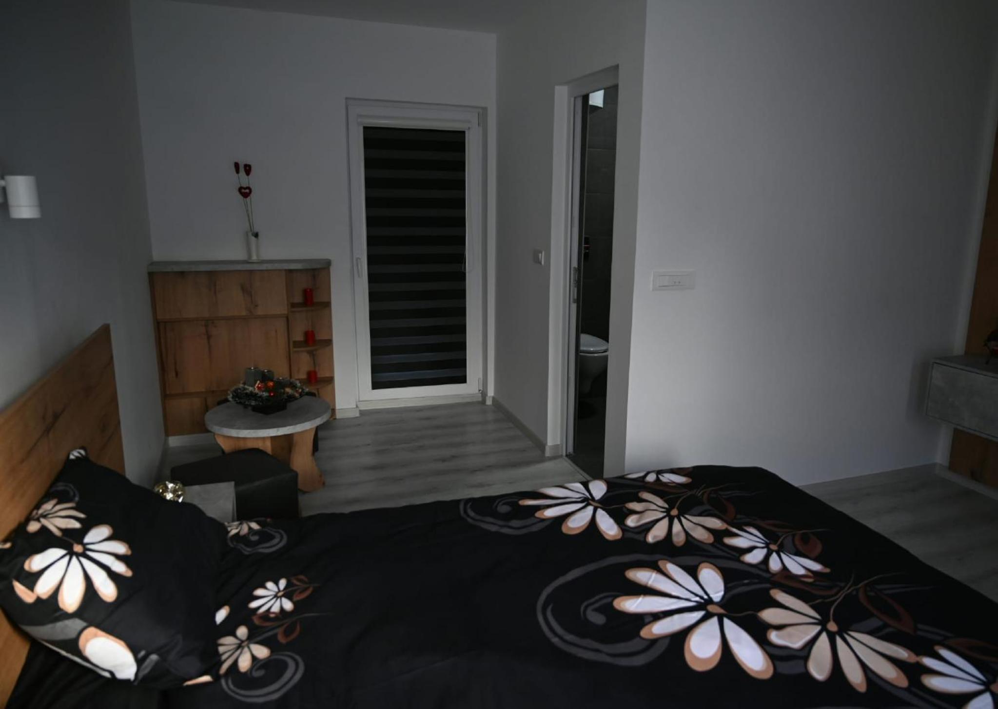 One-Bedroom Villa - Photo 10