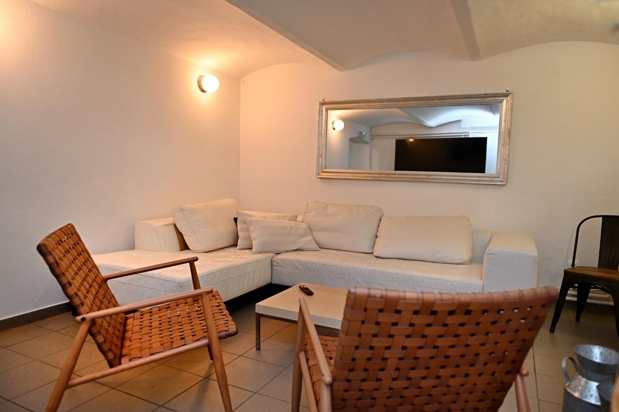 One-Bedroom Villa