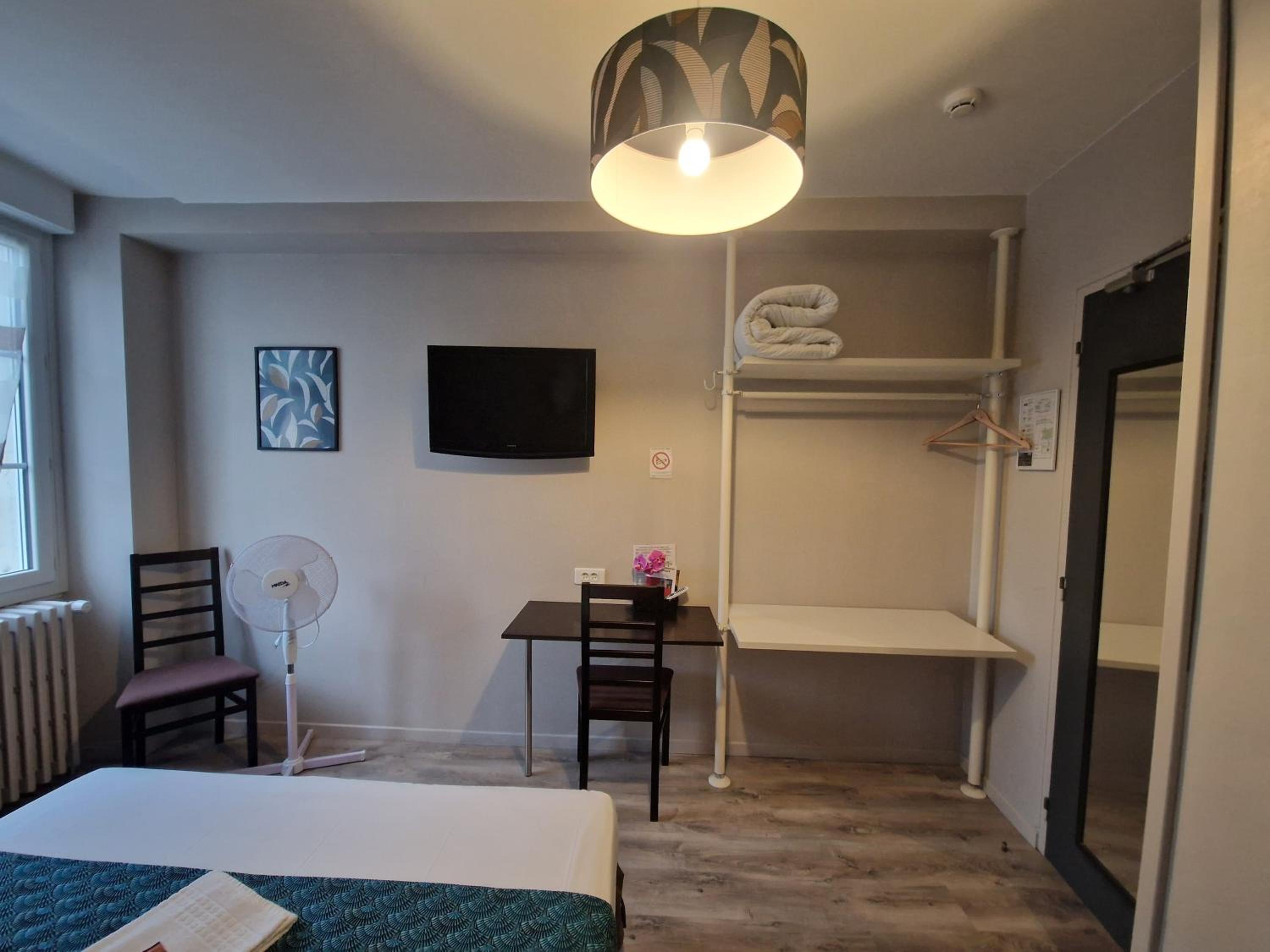 Superior Double Room - Photo 3