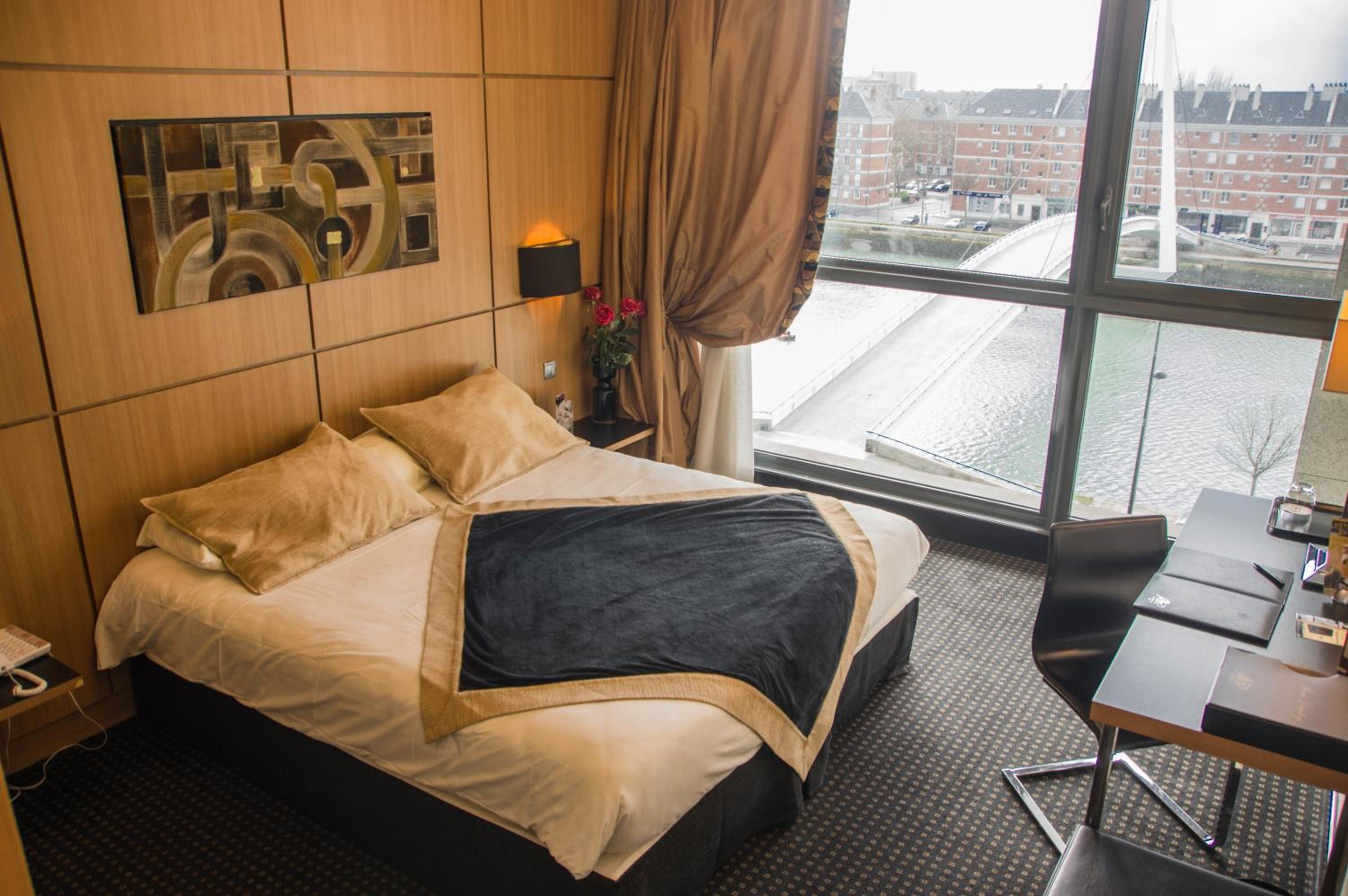 Superior Double Room - Photo 4